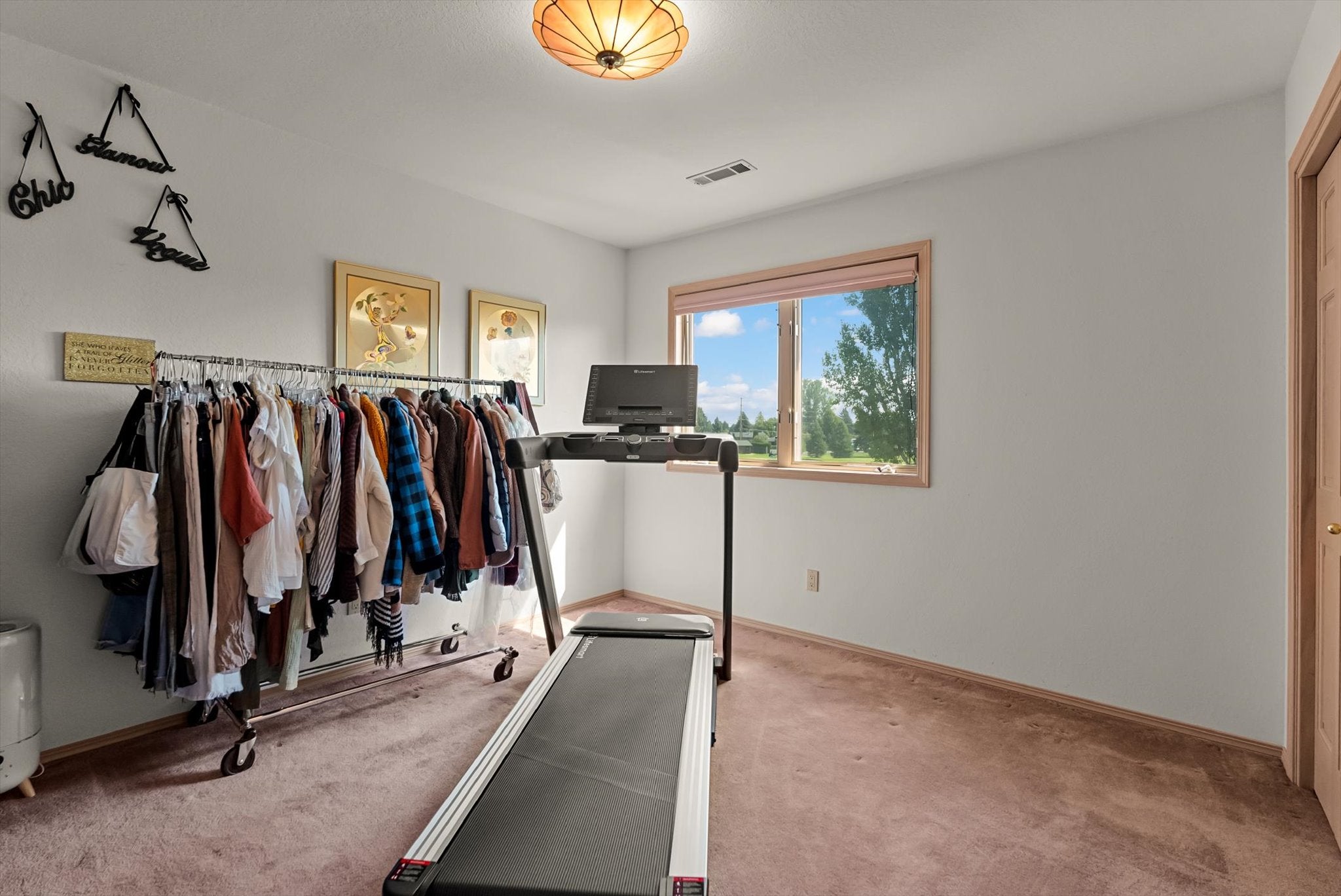 Kalispell, Montana, 59901, United States, 5 Bedrooms Bedrooms, ,4 BathroomsBathrooms,Residential,Active,1907966