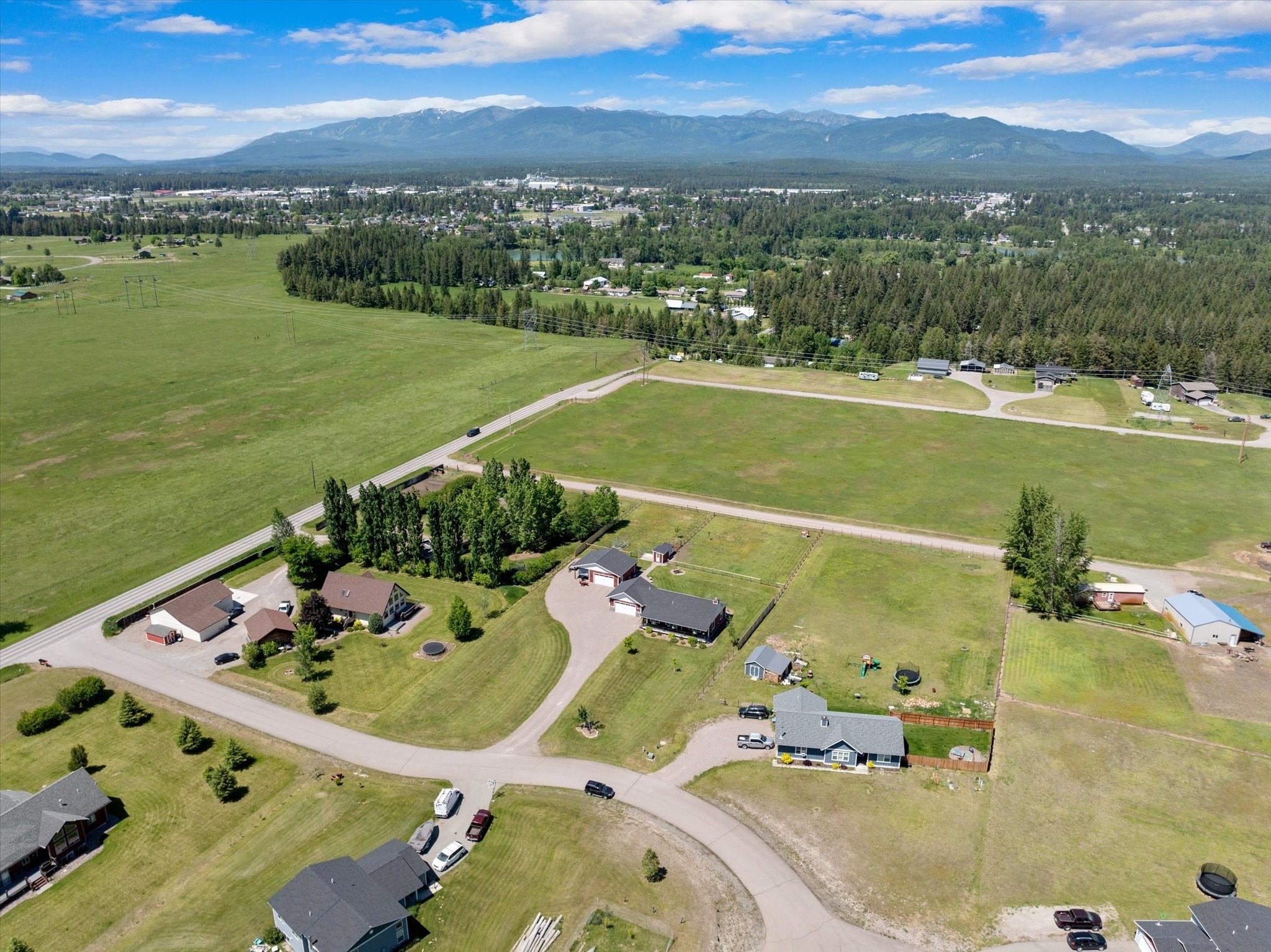 Columbia Falls, Montana, 59912, United States, 4 Bedrooms Bedrooms, ,3 BathroomsBathrooms,Residential,Active,1834486