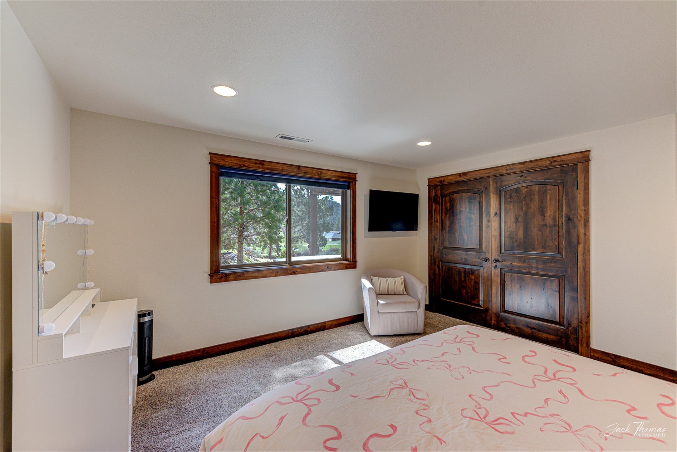 Helena, Montana, 59601, United States, 5 Bedrooms Bedrooms, ,3 BathroomsBathrooms,Residential,Active,2040229