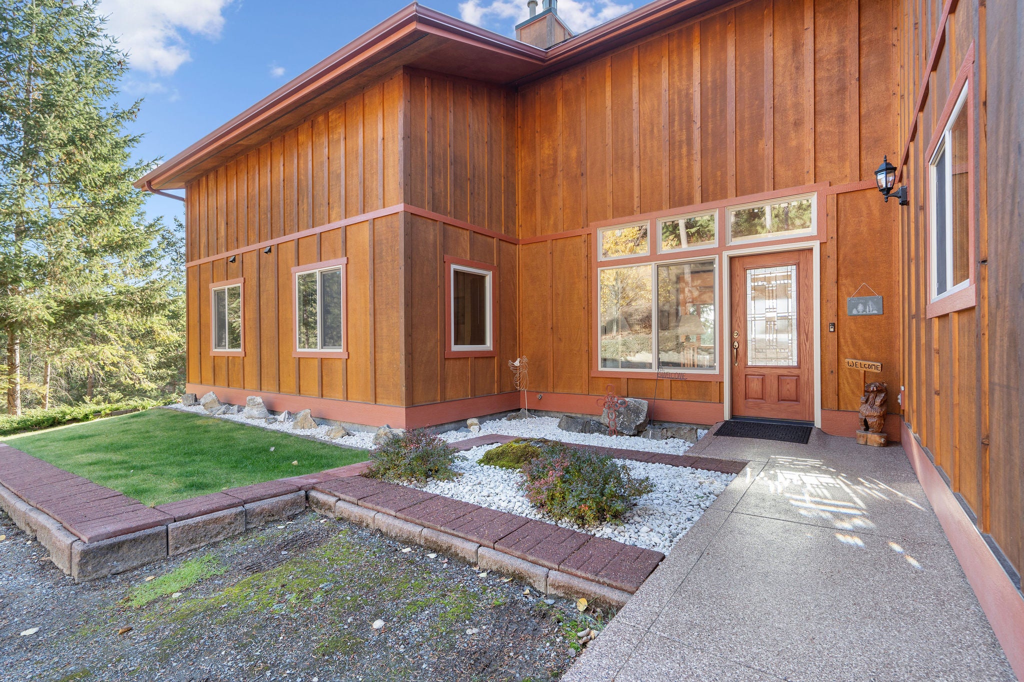 Somers, Montana, 59932, United States, 4 Bedrooms Bedrooms, ,4 BathroomsBathrooms,Residential,Active,2009840