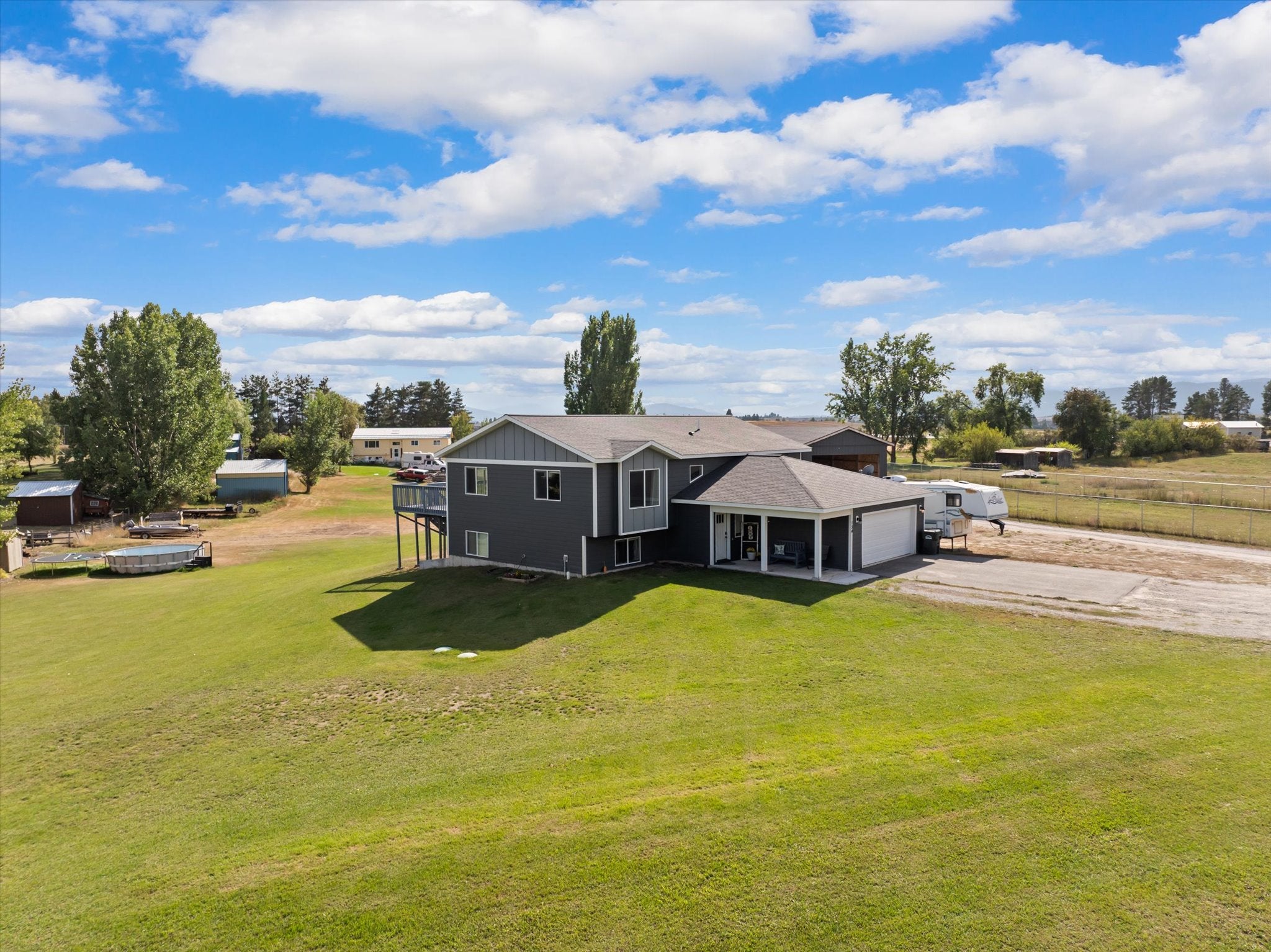 Kalispell, Montana, 59901, United States, 5 Bedrooms Bedrooms, ,3 BathroomsBathrooms,Residential,Active,1945088