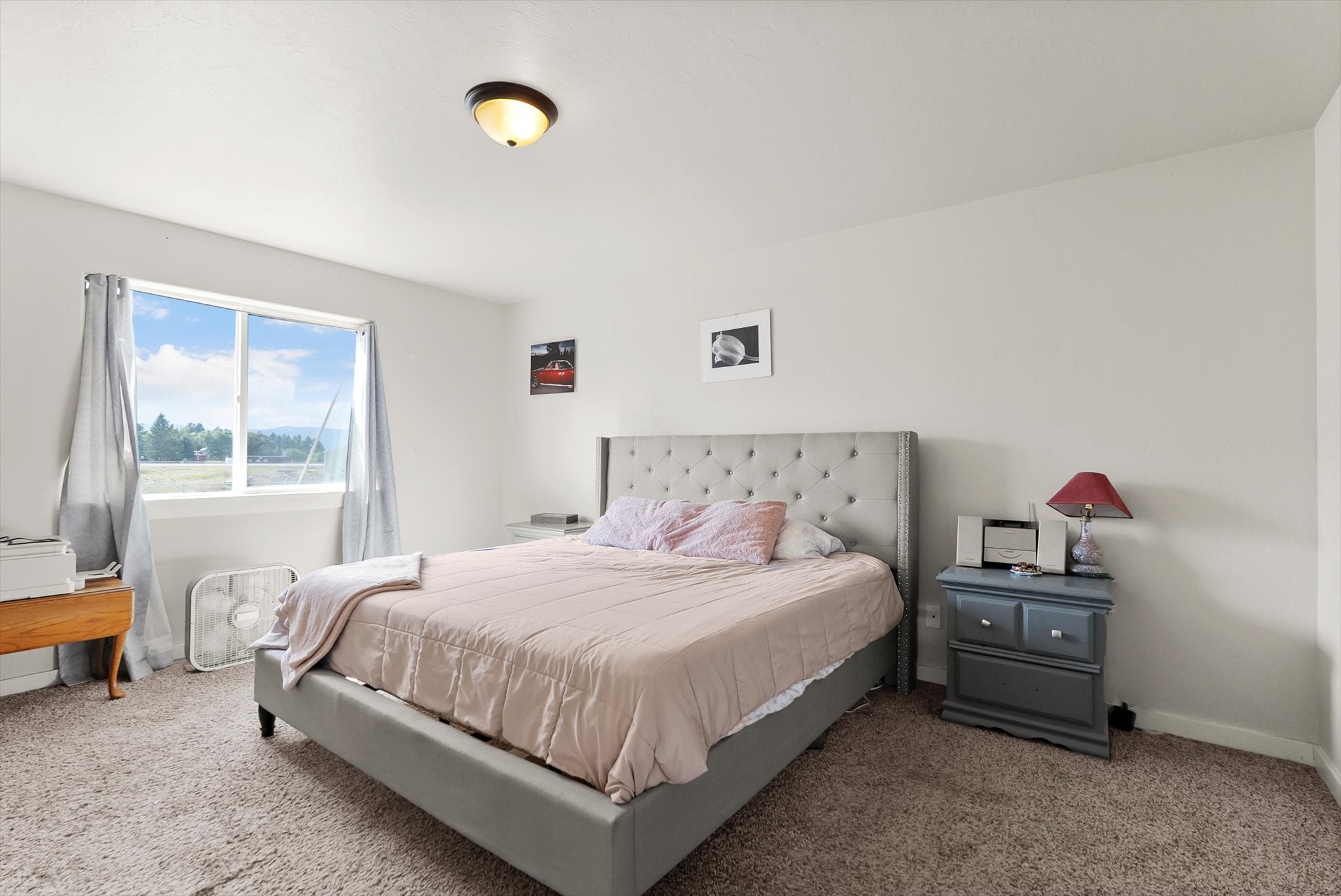Kalispell, Montana, 59901, United States, 5 Bedrooms Bedrooms, ,3 BathroomsBathrooms,Residential,Active,1945088