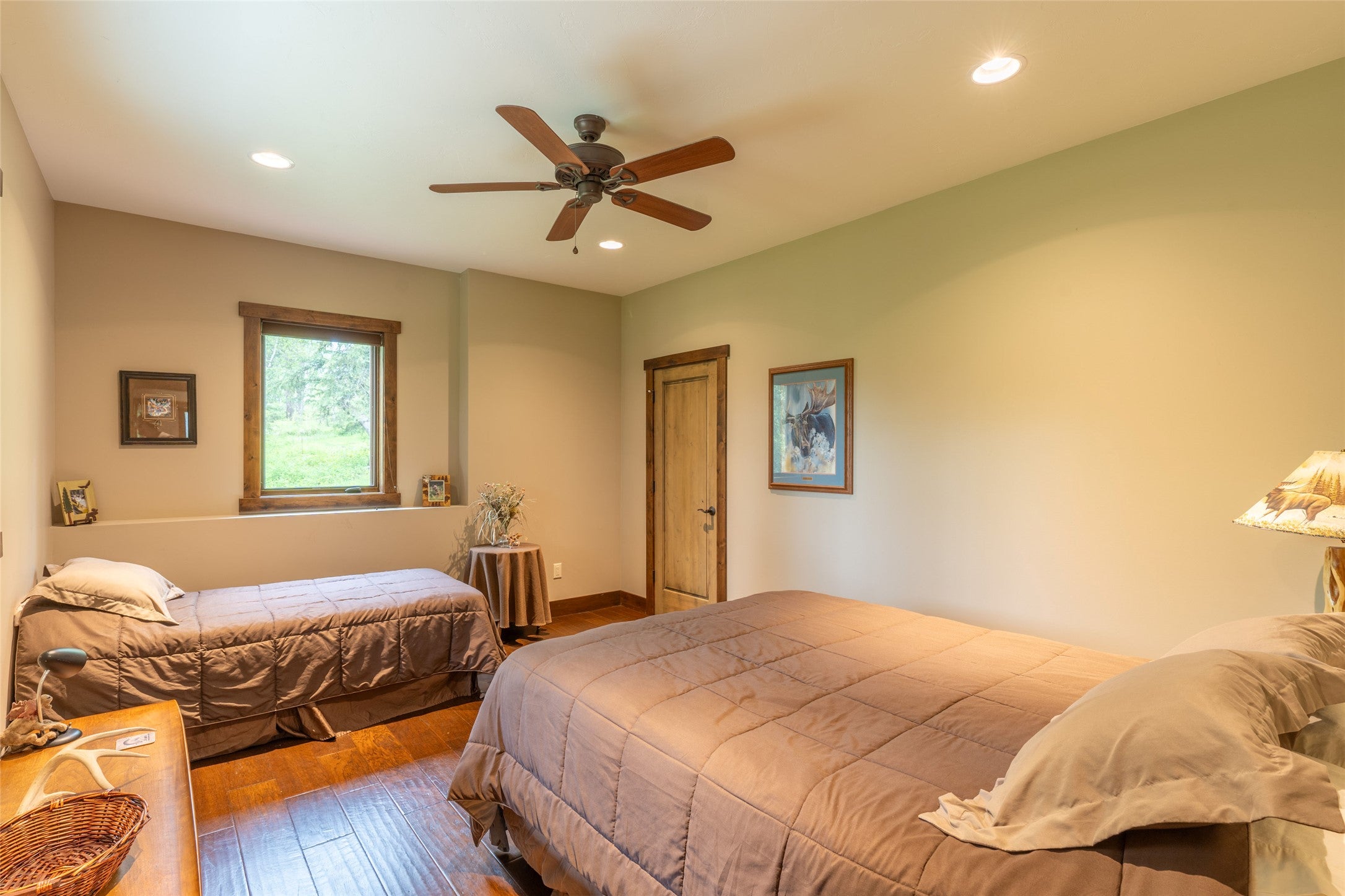 Columbia Falls, Montana, 59912, United States, ,3 BathroomsBathrooms,Residential,Active,1841309