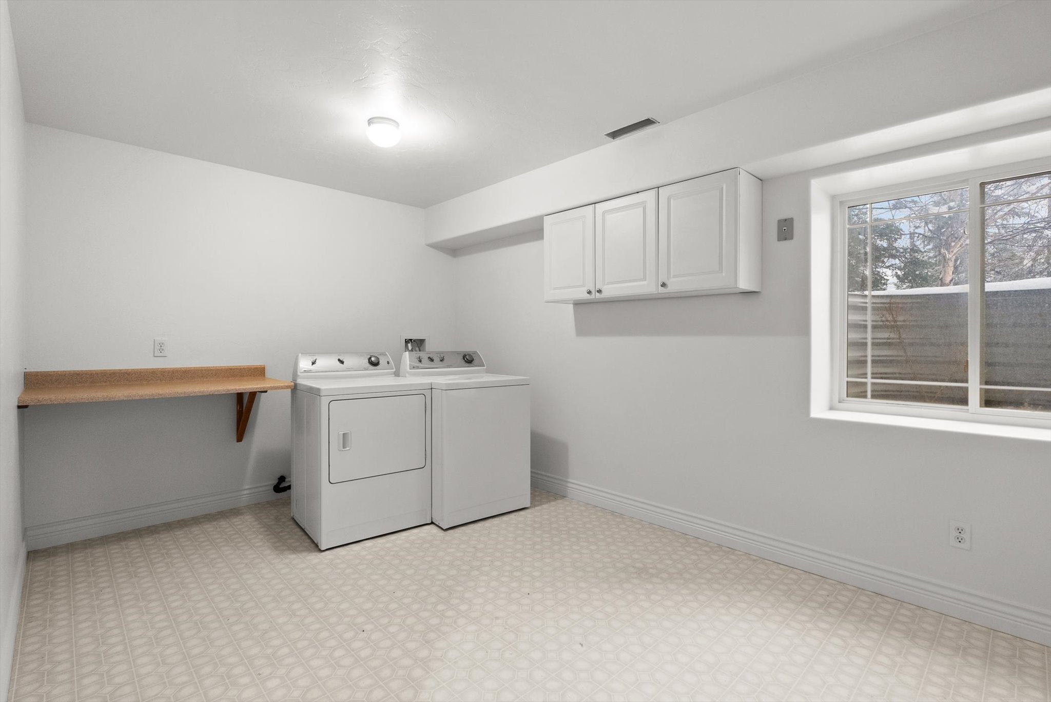 Kalispell, Montana, 59901, United States, 4 Bedrooms Bedrooms, ,4 BathroomsBathrooms,Residential,Active,1936618