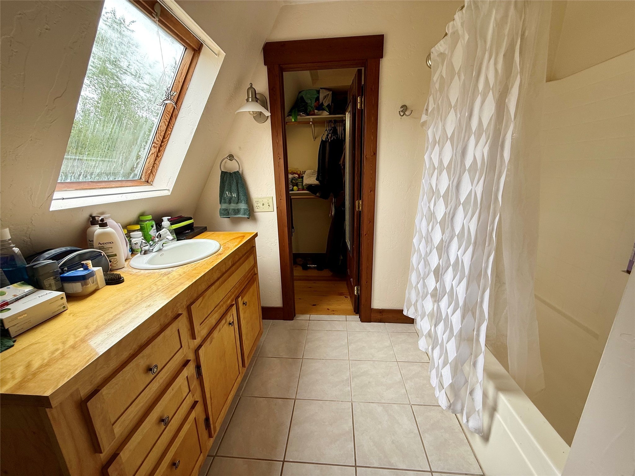 Whitefish, Montana, 59937, United States, 4 Bedrooms Bedrooms, ,5 BathroomsBathrooms,Residential,Active,1905114