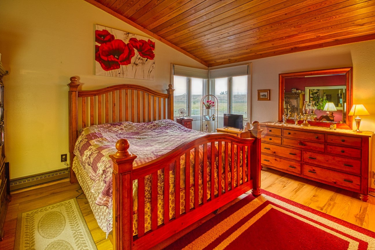 Corvallis, Montana, 59828, United States, 3 Bedrooms Bedrooms, ,2 BathroomsBathrooms,Residential,Active,1769348
