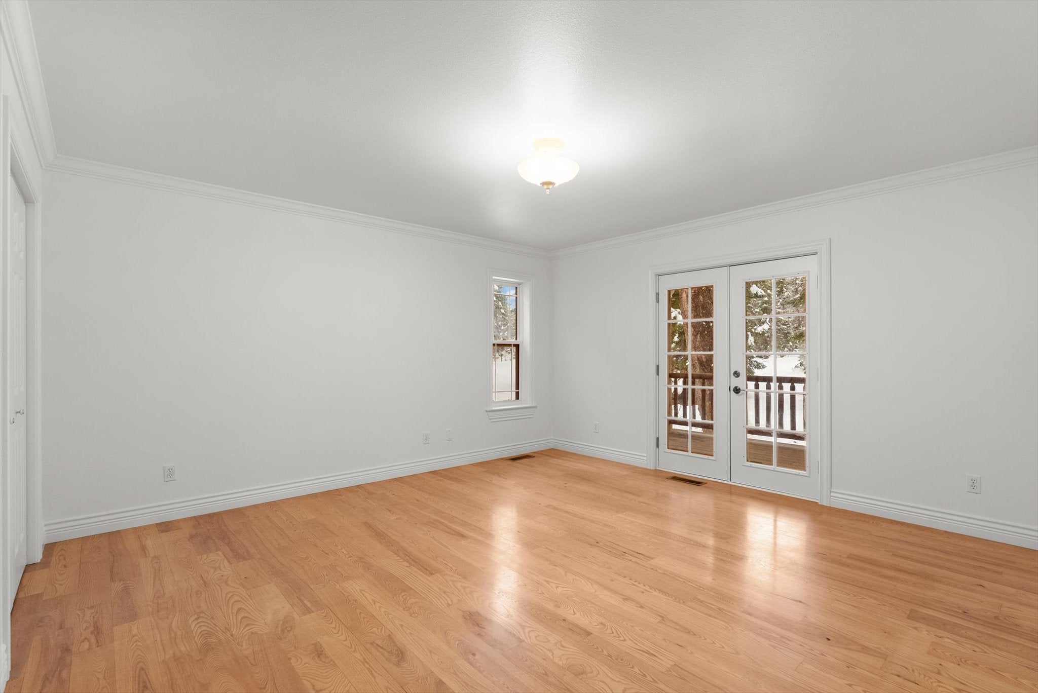 Kalispell, Montana, 59901, United States, 4 Bedrooms Bedrooms, ,4 BathroomsBathrooms,Residential,Active,1936618