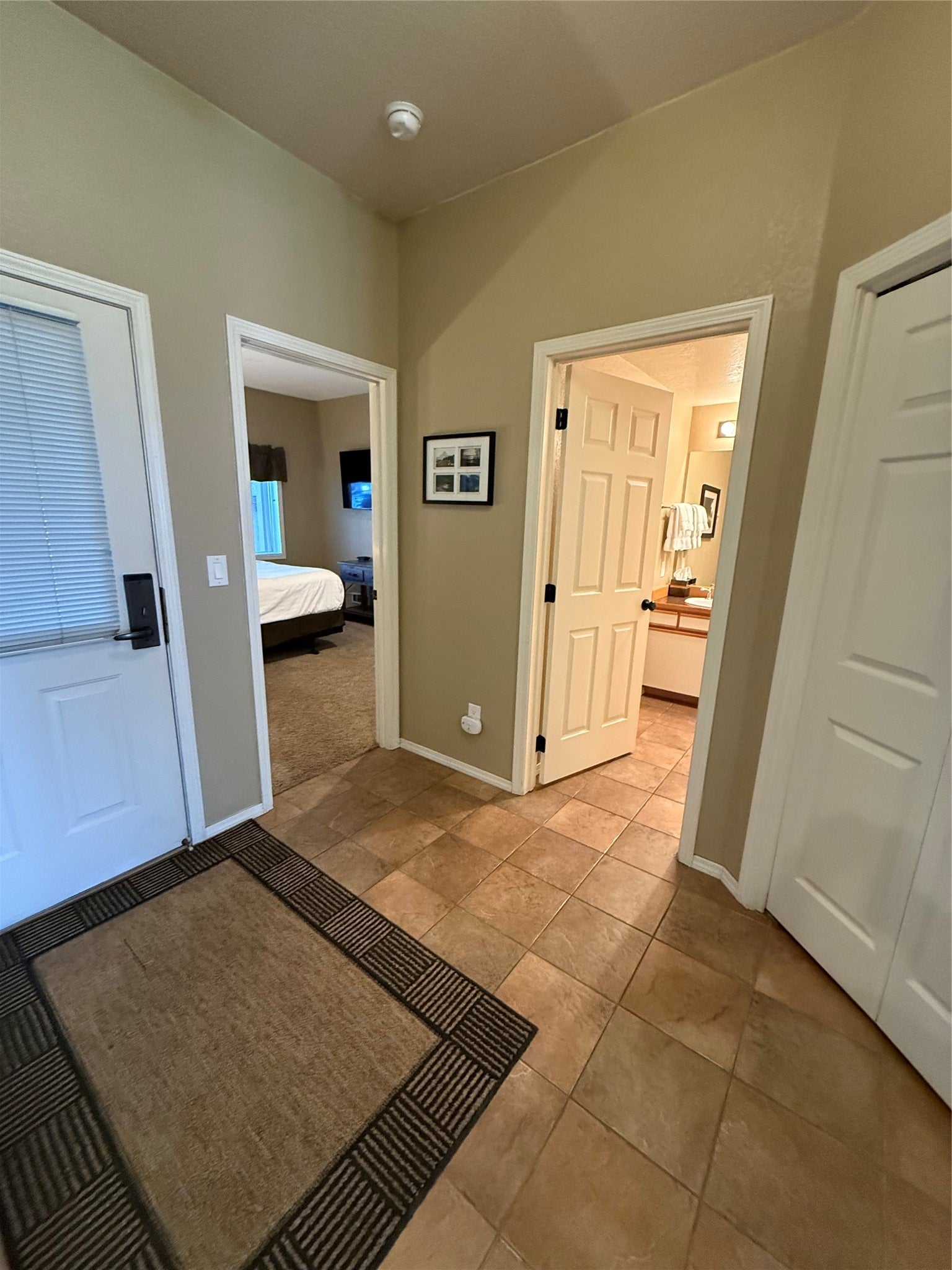 Whitefish, Montana, 59937, United States, 2 Bedrooms Bedrooms, ,2 BathroomsBathrooms,Residential,Active,1946322