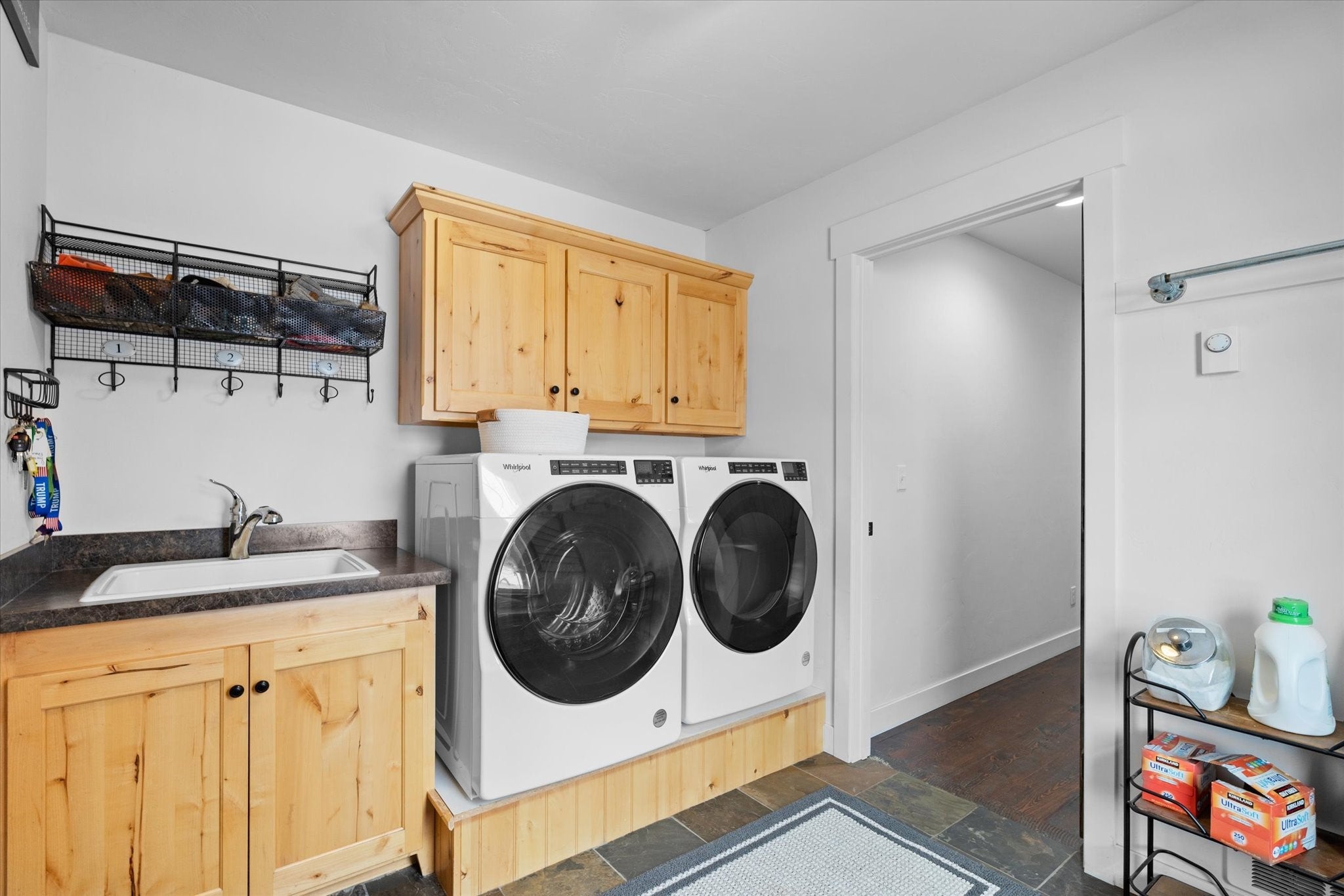 Columbia Falls, Montana, 59912, United States, 4 Bedrooms Bedrooms, ,3 BathroomsBathrooms,Residential,Active,1834486