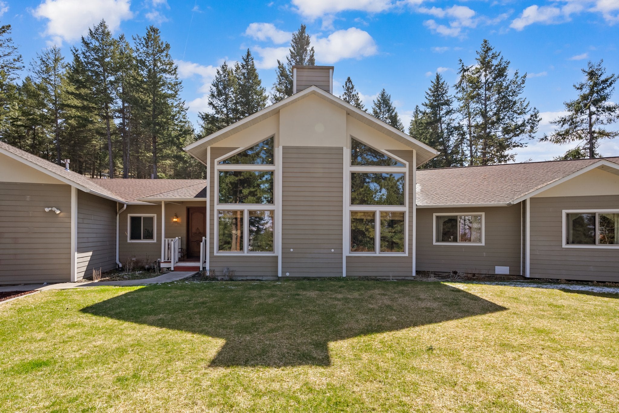 Kalispell, Montana, 59901, United States, 3 Bedrooms Bedrooms, ,3 BathroomsBathrooms,Residential,Active,1762816