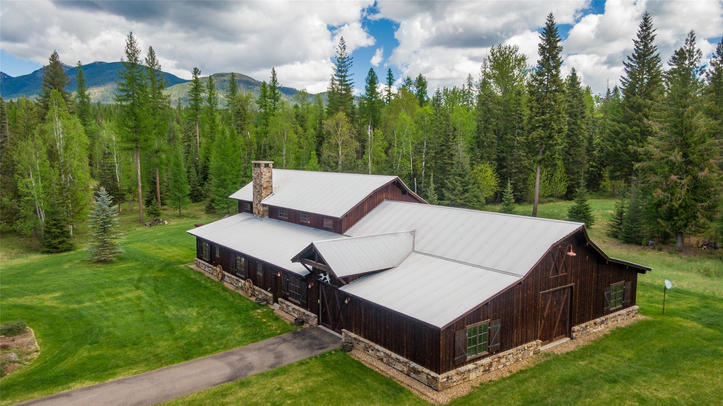 Whitefish, Montana, 59937, United States, 3 Bedrooms Bedrooms, ,4 BathroomsBathrooms,Residential,Active,1828694