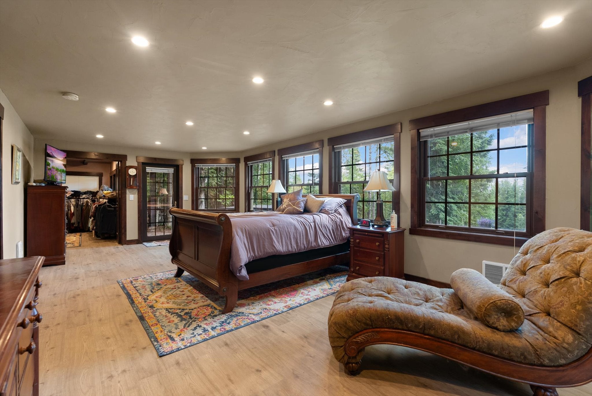Whitefish, Montana, 59937, United States, 5 Bedrooms Bedrooms, ,3 BathroomsBathrooms,Residential,Active,1764891