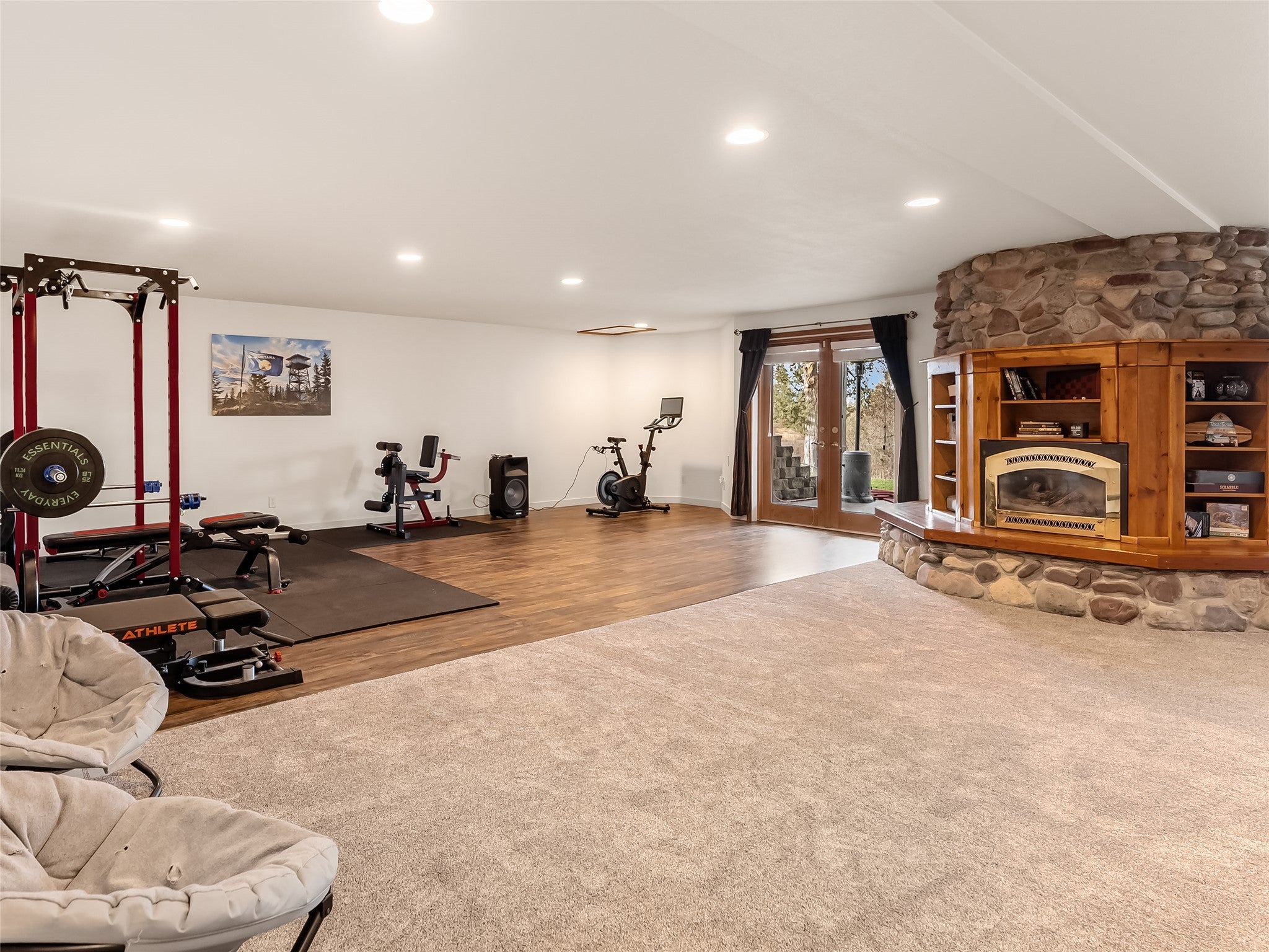 Kalispell, Montana, 59901, United States, 5 Bedrooms Bedrooms, ,4 BathroomsBathrooms,Residential,Active,1994970