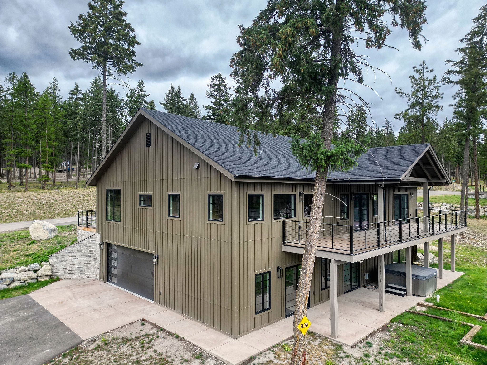 Lakeside, Montana, 59922, United States, 4 Bedrooms Bedrooms, ,4 BathroomsBathrooms,Residential,Active,1914632