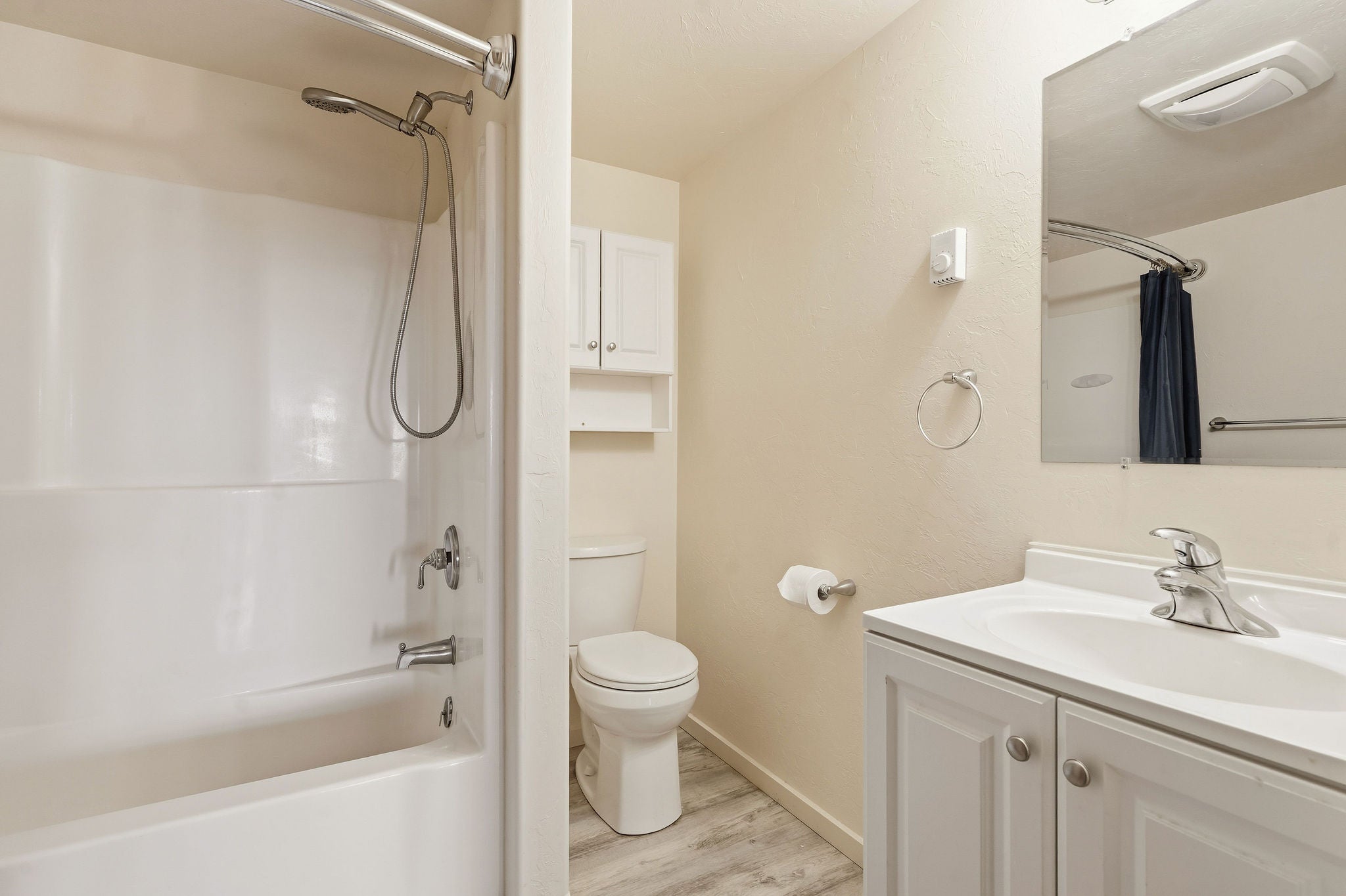 Somers, Montana, 59932, United States, 4 Bedrooms Bedrooms, ,4 BathroomsBathrooms,Residential,Active,2009840