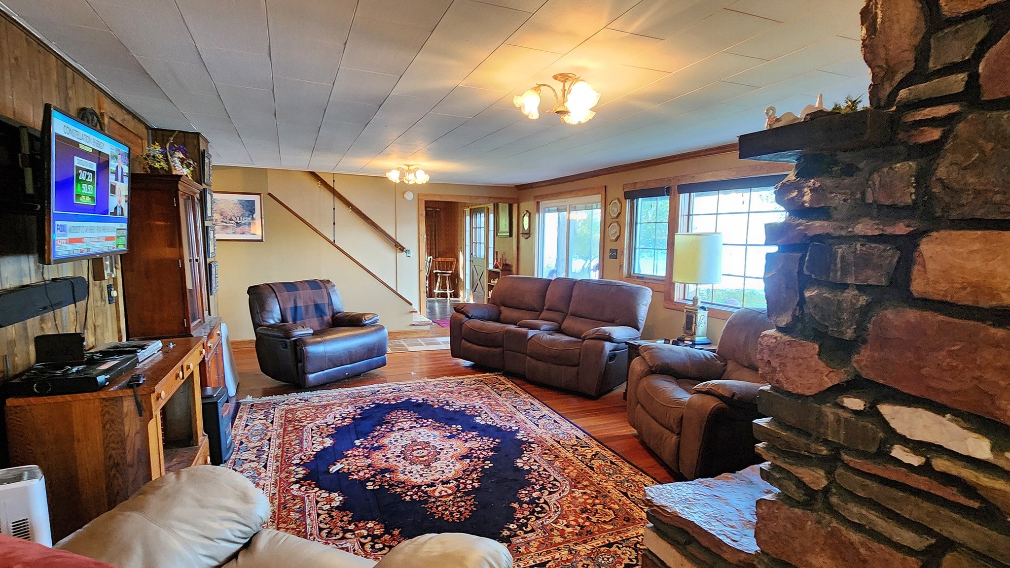 Bigfork, Montana, 59911, United States, ,2 BathroomsBathrooms,Residential,Active,1769754