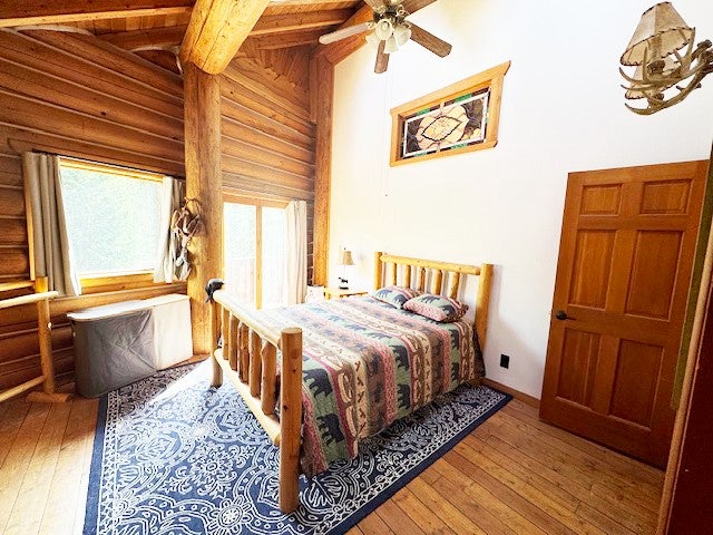 Whitefish, Montana, 59937, United States, 4 Bedrooms Bedrooms, ,3 BathroomsBathrooms,Residential,Active,1889340
