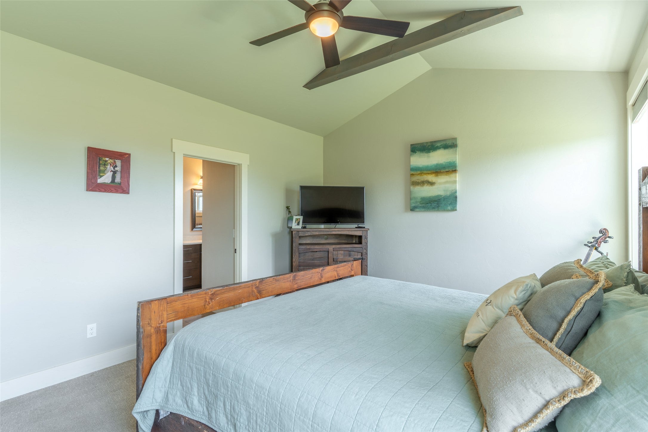 Kalispell, Montana, 59901, United States, 5 Bedrooms Bedrooms, ,3 BathroomsBathrooms,Residential,Active,1880177