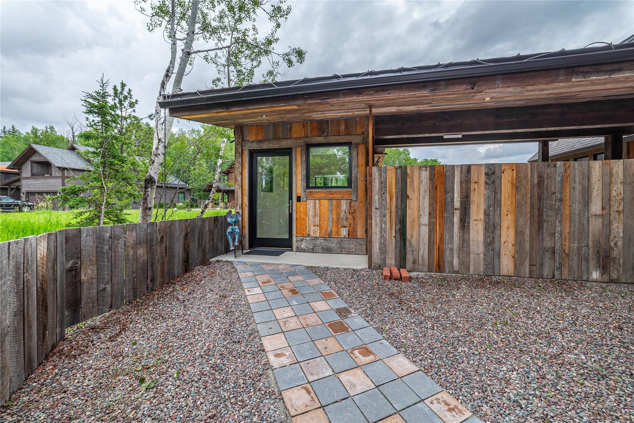 Whitefish, Montana, 59937, United States, 7 Bedrooms Bedrooms, ,5 BathroomsBathrooms,Residential,Active,1914927