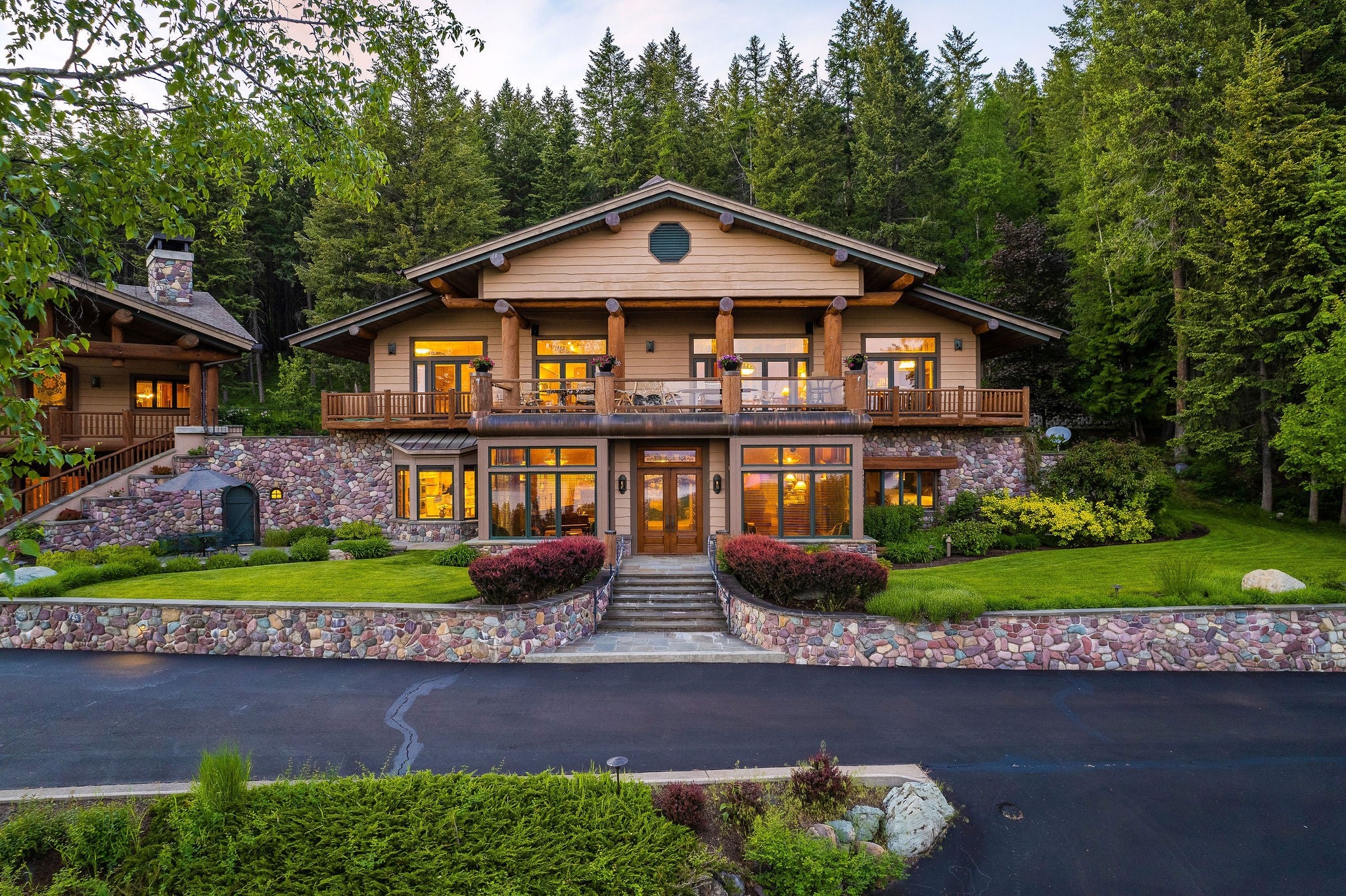 Whitefish, Montana, 59937, United States, ,9 BathroomsBathrooms,Residential,Active,1769536