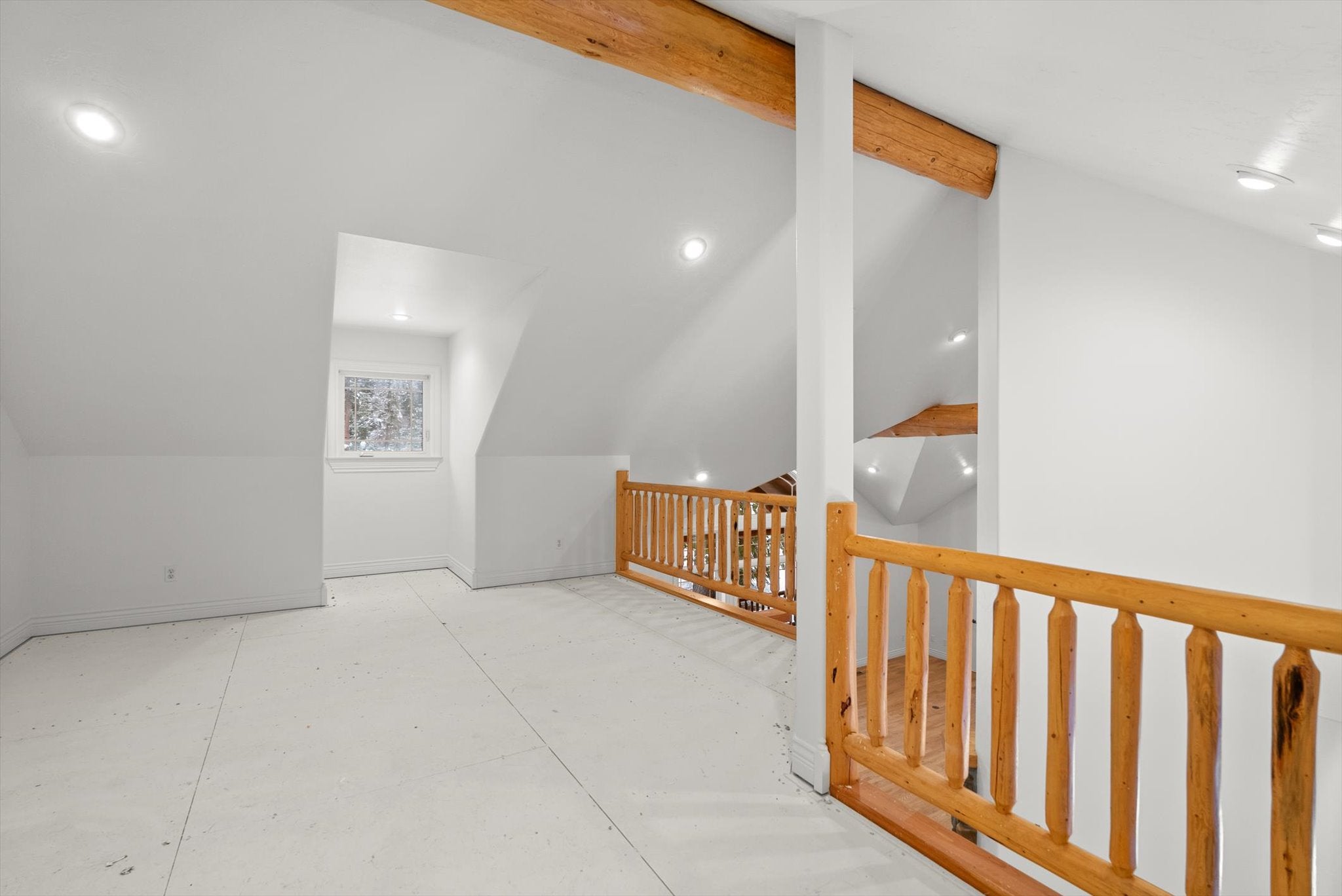 Kalispell, Montana, 59901, United States, 4 Bedrooms Bedrooms, ,4 BathroomsBathrooms,Residential,Active,1936618
