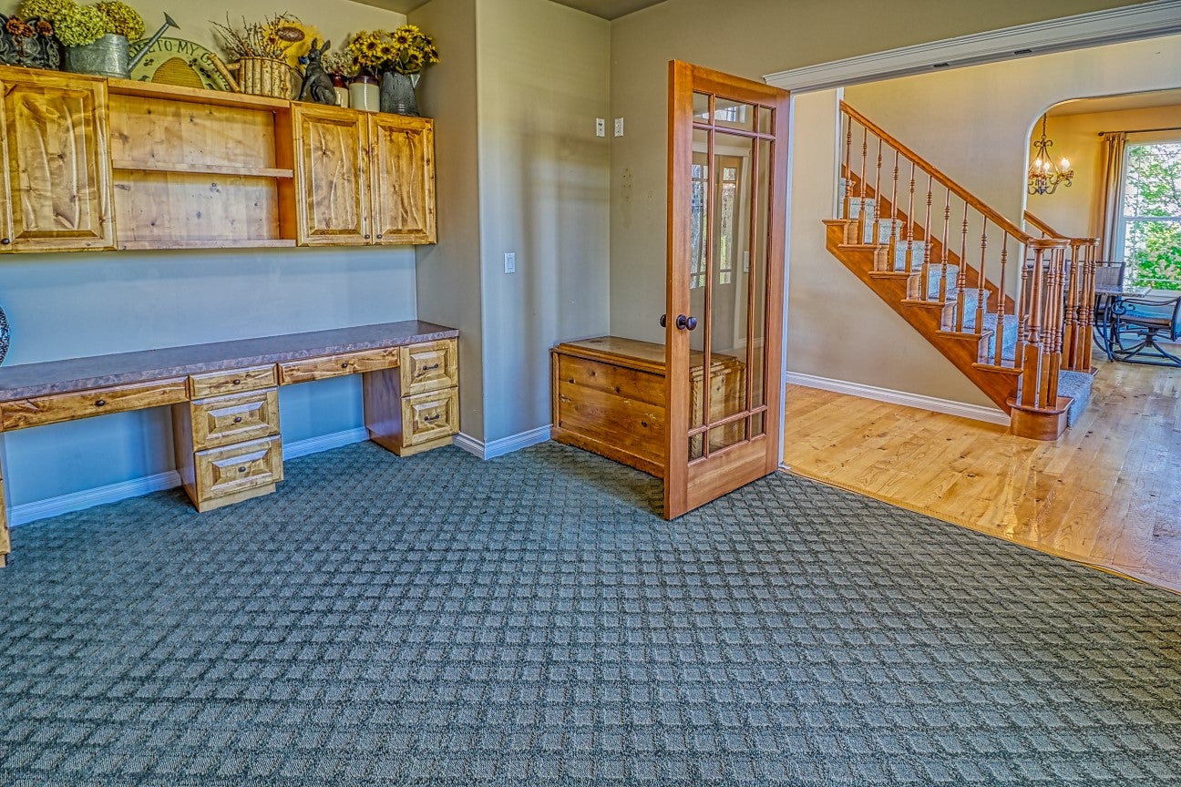 Corvallis, Montana, 59828, United States, 4 Bedrooms Bedrooms, ,4 BathroomsBathrooms,Residential,Active,1863486