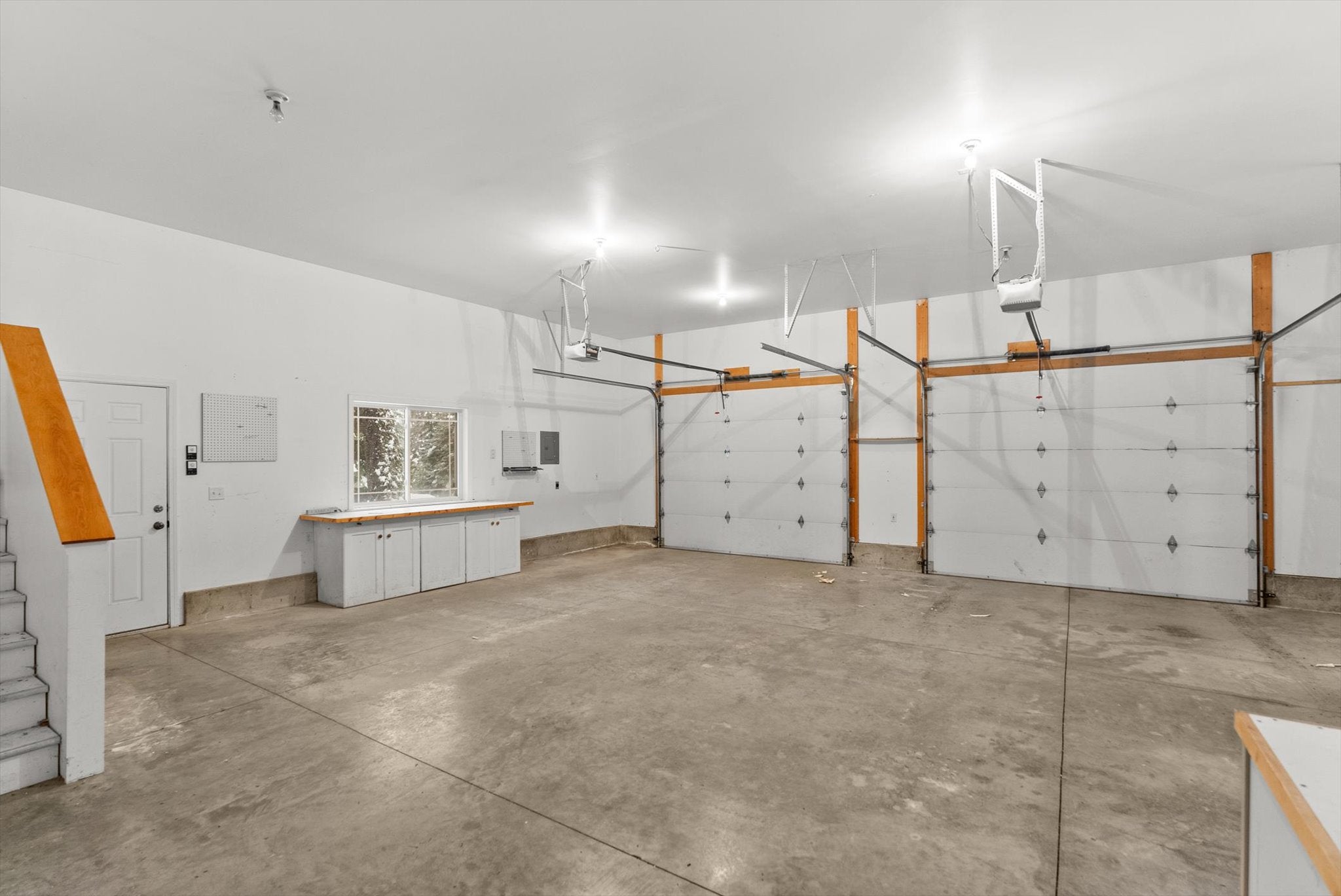 Kalispell, Montana, 59901, United States, 4 Bedrooms Bedrooms, ,4 BathroomsBathrooms,Residential,Active,1936618