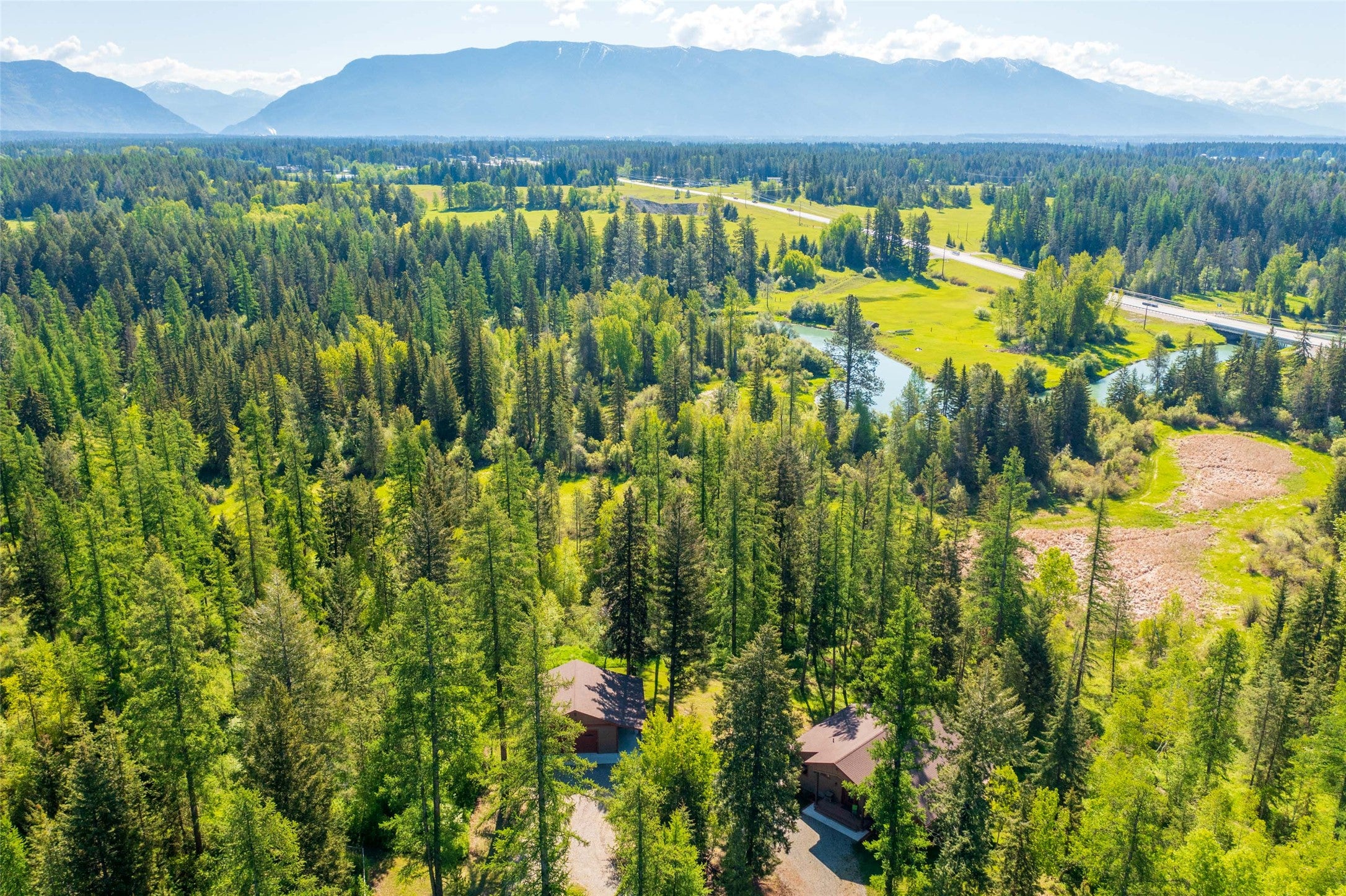 Columbia Falls, Montana, 59912, United States, ,3 BathroomsBathrooms,Residential,Active,1841309