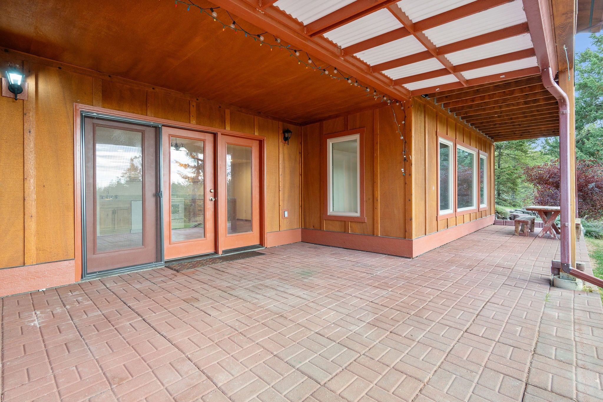 Somers, Montana, 59932, United States, 4 Bedrooms Bedrooms, ,4 BathroomsBathrooms,Residential,Active,1987246