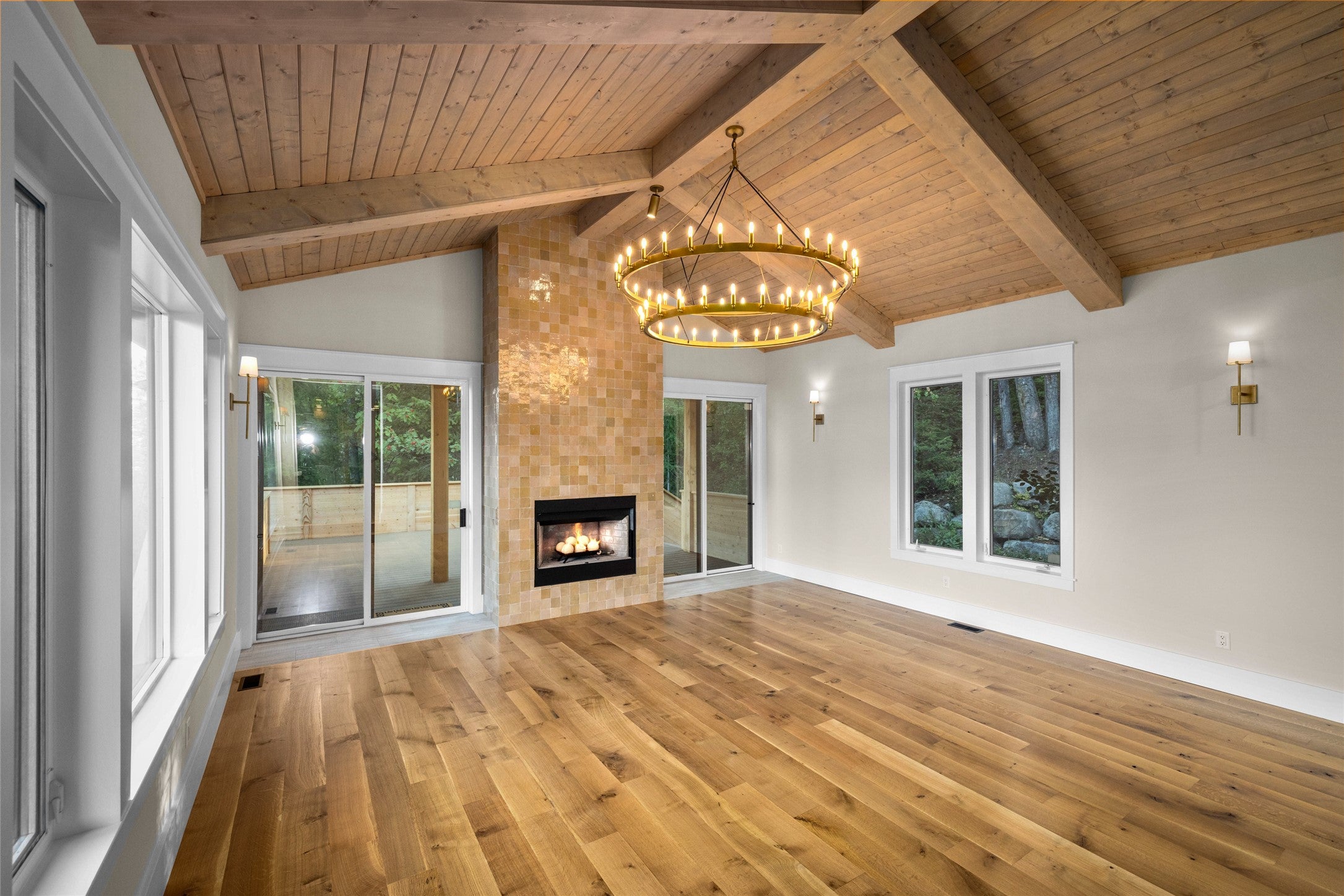 Whitefish, Montana, 59937, United States, 4 Bedrooms Bedrooms, ,4 BathroomsBathrooms,Residential,Active,1952623