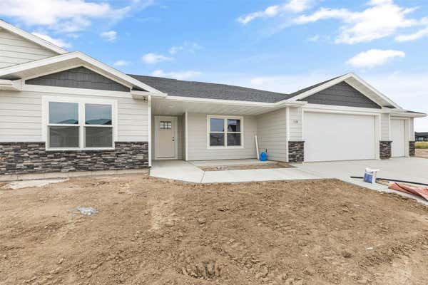 328 42ND AVE NE, GREAT FALLS, MT 59404 - Image 1