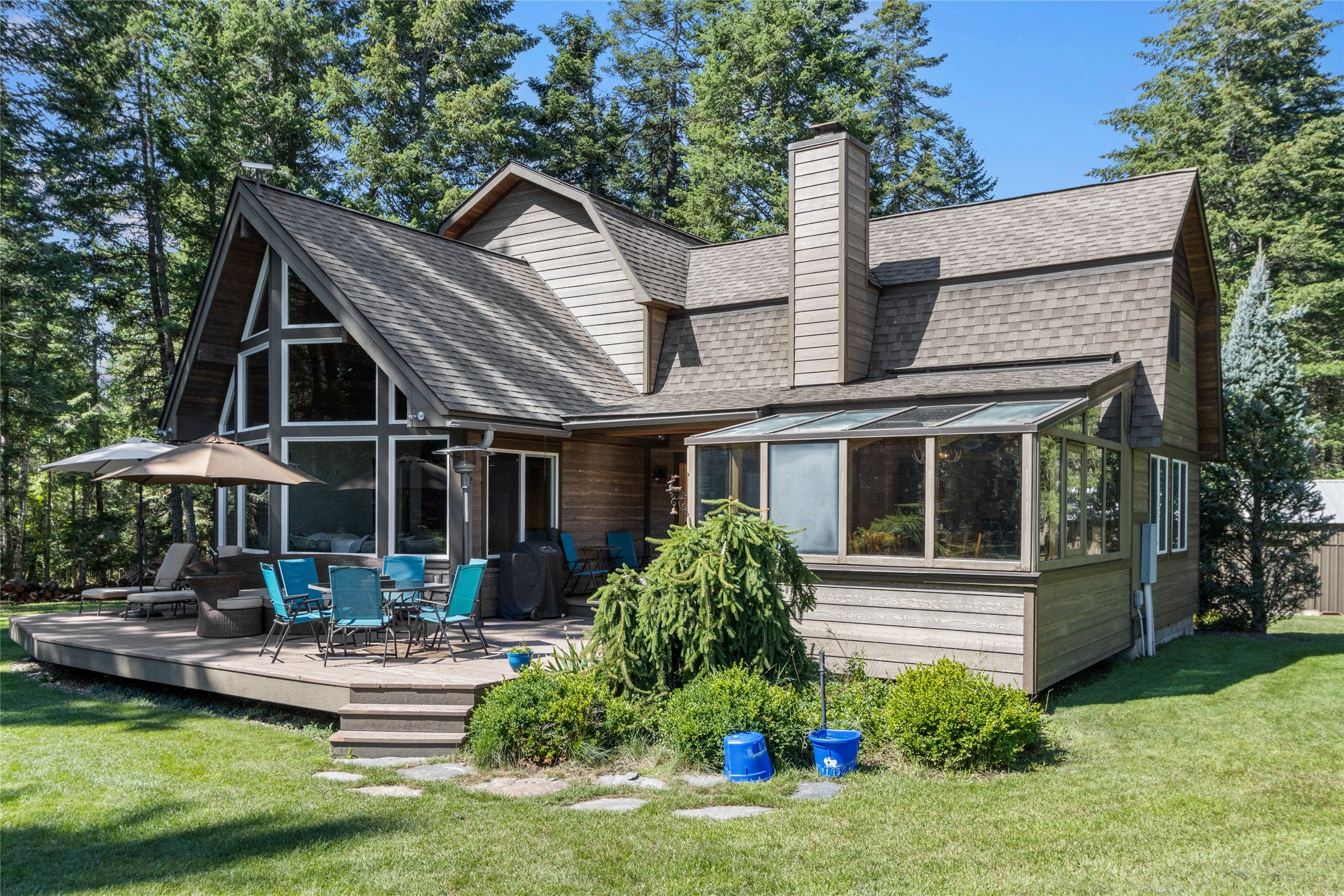 Bigfork, Montana, 59911, United States, 4 Bedrooms Bedrooms, ,2 BathroomsBathrooms,Residential,Active,1914637