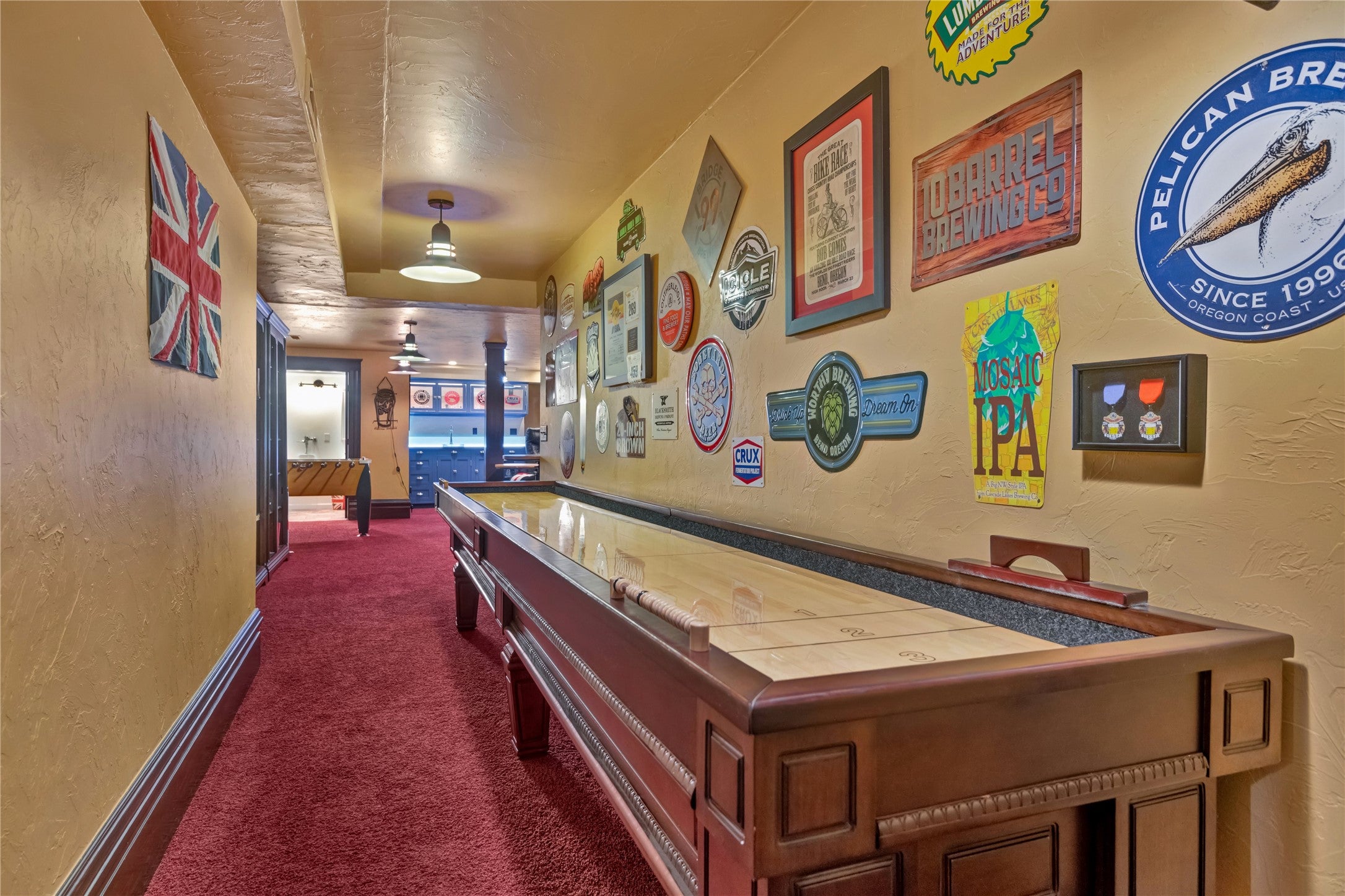 Missoula, Montana, 59802, United States, 5 Bedrooms Bedrooms, ,6 BathroomsBathrooms,Residential,Active,1753892