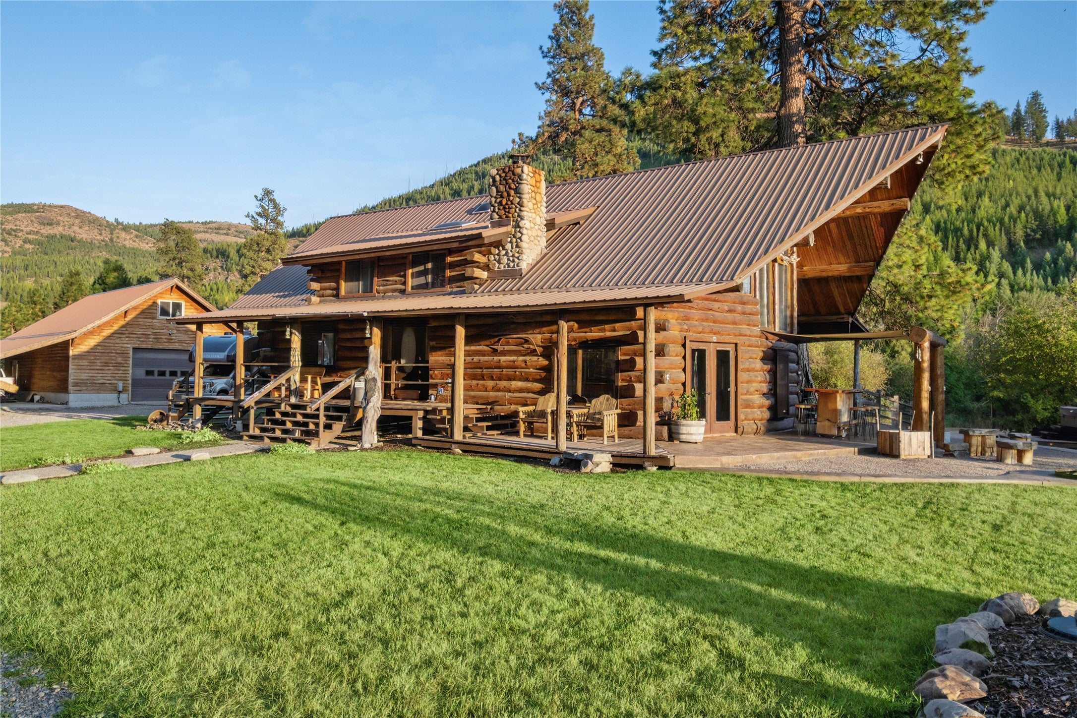 Libby, Montana, 59923, United States, 3 Bedrooms Bedrooms, ,2 BathroomsBathrooms,Residential,Active,1945847