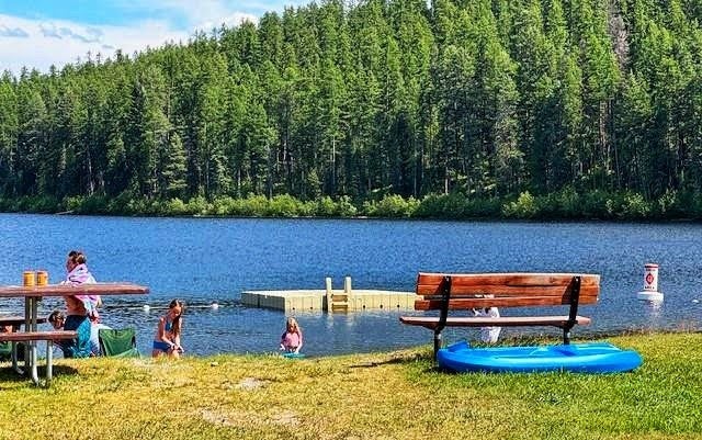 Whitefish, Montana, 59937, United States, 4 Bedrooms Bedrooms, ,3 BathroomsBathrooms,Residential,Active,1889340