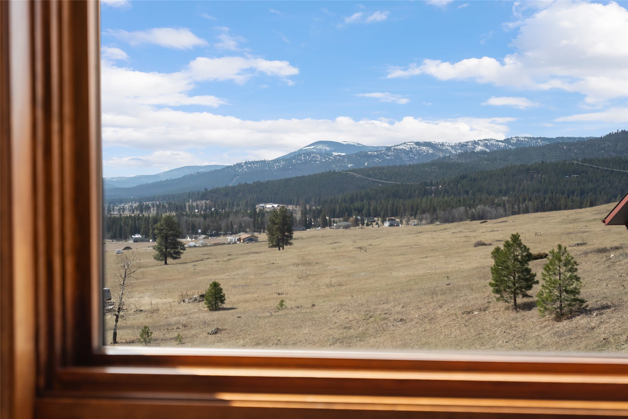 Kalispell, Montana, 59901, United States, 5 Bedrooms Bedrooms, ,3 BathroomsBathrooms,Residential,Active,1753509