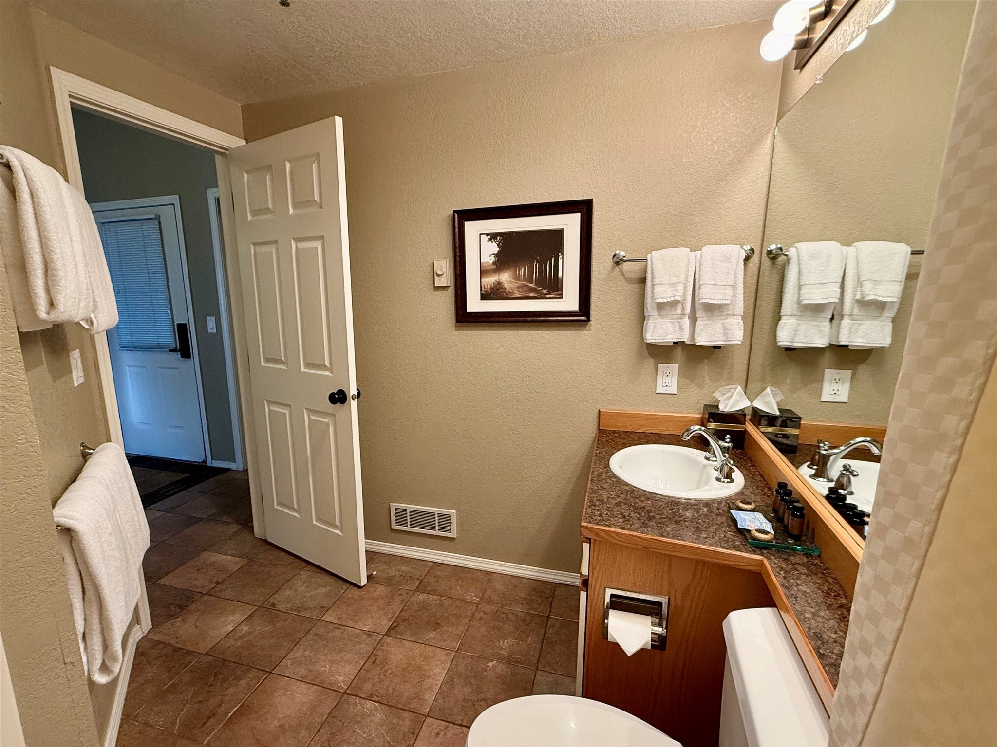 Whitefish, Montana, 59937, United States, 2 Bedrooms Bedrooms, ,2 BathroomsBathrooms,Residential,Active,1946322