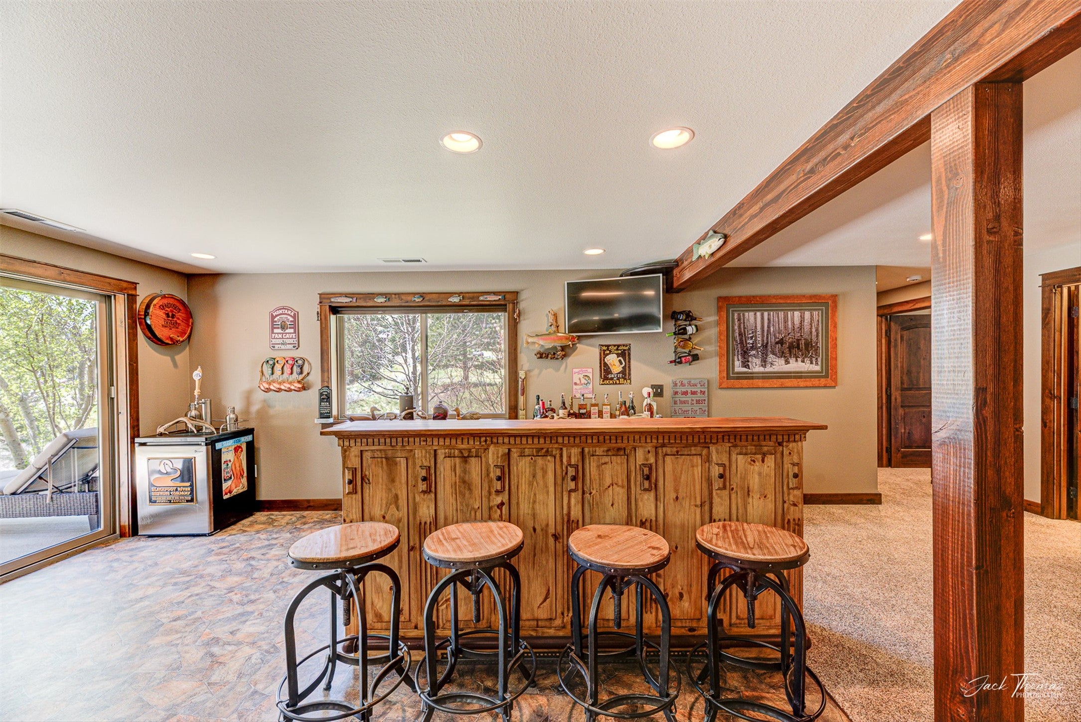 Helena, Montana, 59601, United States, 5 Bedrooms Bedrooms, ,3 BathroomsBathrooms,Residential,Active,2040229