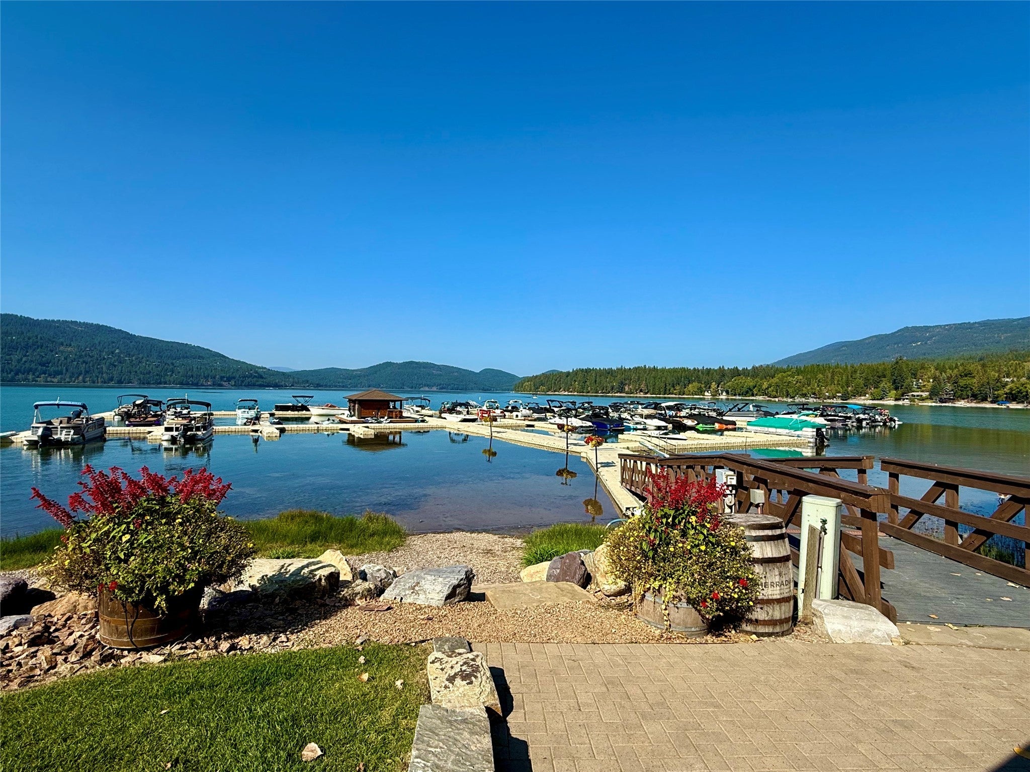 Whitefish, Montana, 59937, United States, 2 Bedrooms Bedrooms, ,2 BathroomsBathrooms,Residential,Active,1946322