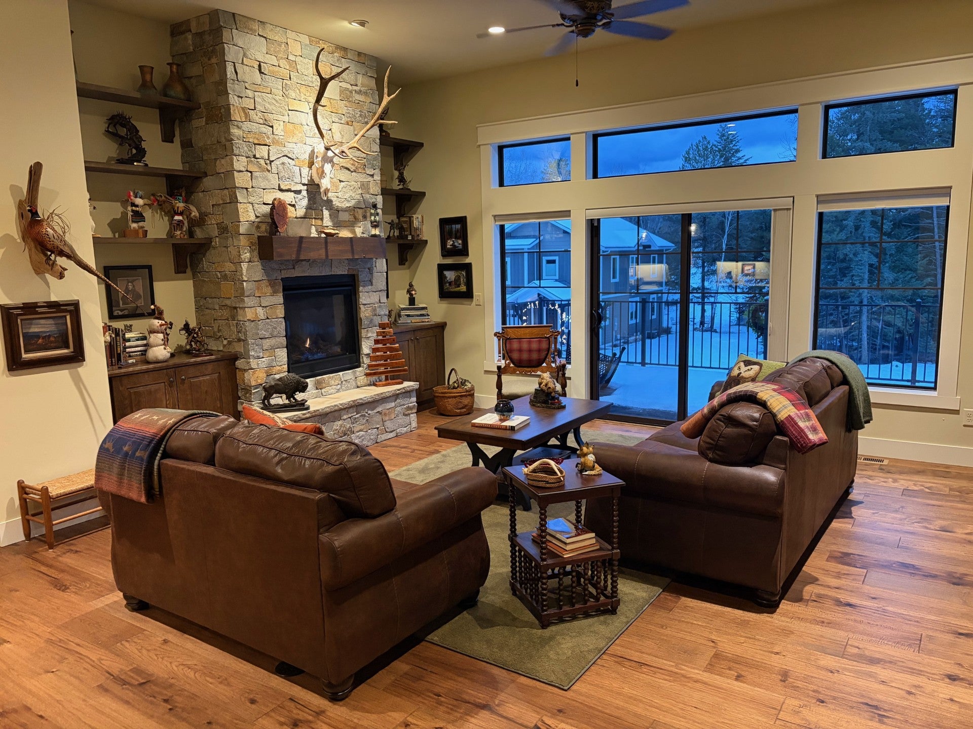 Whitefish, Montana, 59937, United States, 3 Bedrooms Bedrooms, ,4 BathroomsBathrooms,Residential,Active,2007924