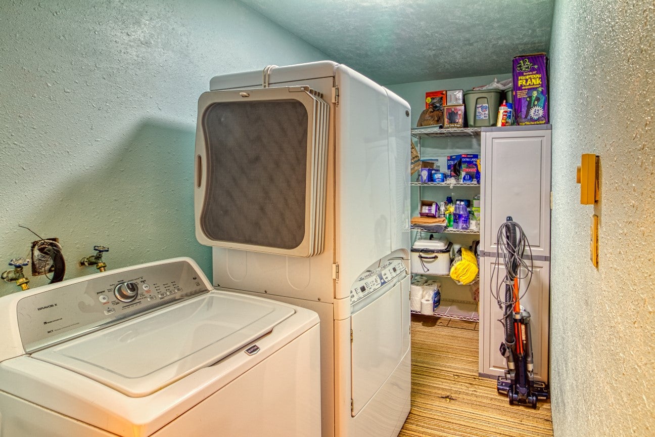 Corvallis, Montana, 59828, United States, 3 Bedrooms Bedrooms, ,2 BathroomsBathrooms,Residential,Active,1769348