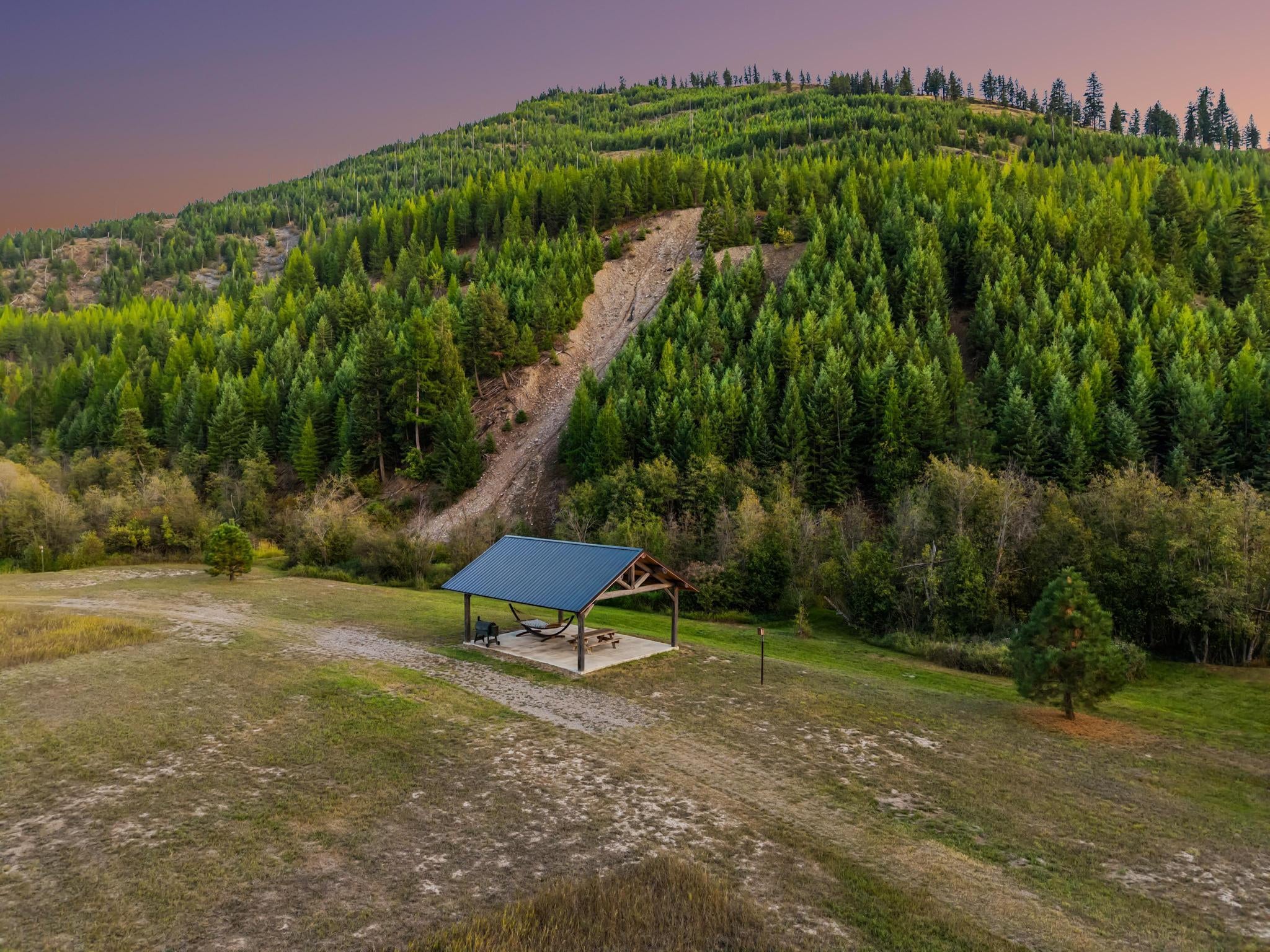 Libby, Montana, 59923, United States, 3 Bedrooms Bedrooms, ,2 BathroomsBathrooms,Residential,Active,1945847