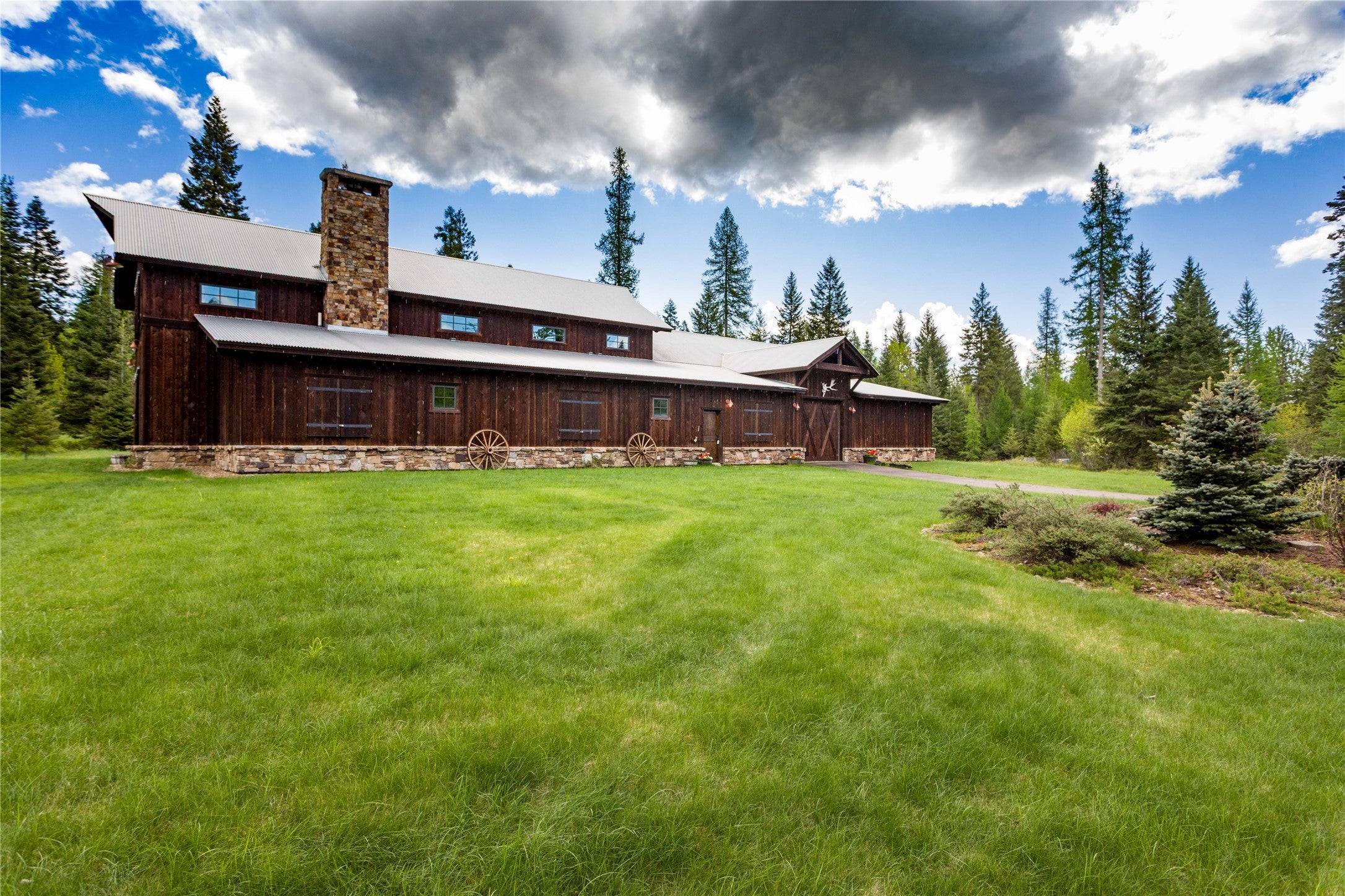 Whitefish, Montana, 59937, United States, 3 Bedrooms Bedrooms, ,4 BathroomsBathrooms,Residential,Active,1828694