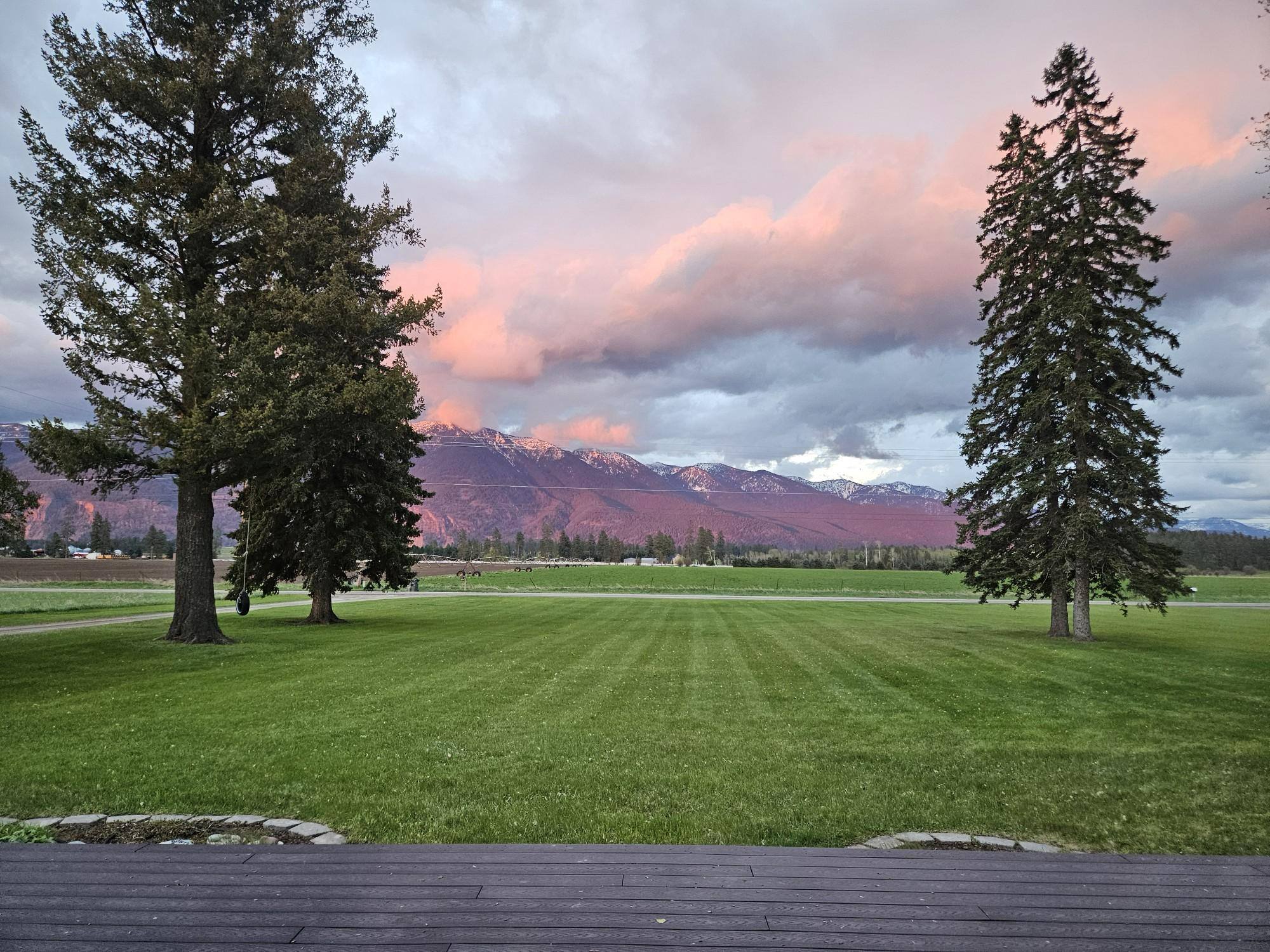 Columbia Falls, Montana, 59912, United States, 5 Bedrooms Bedrooms, ,3 BathroomsBathrooms,Residential,Active,1986898