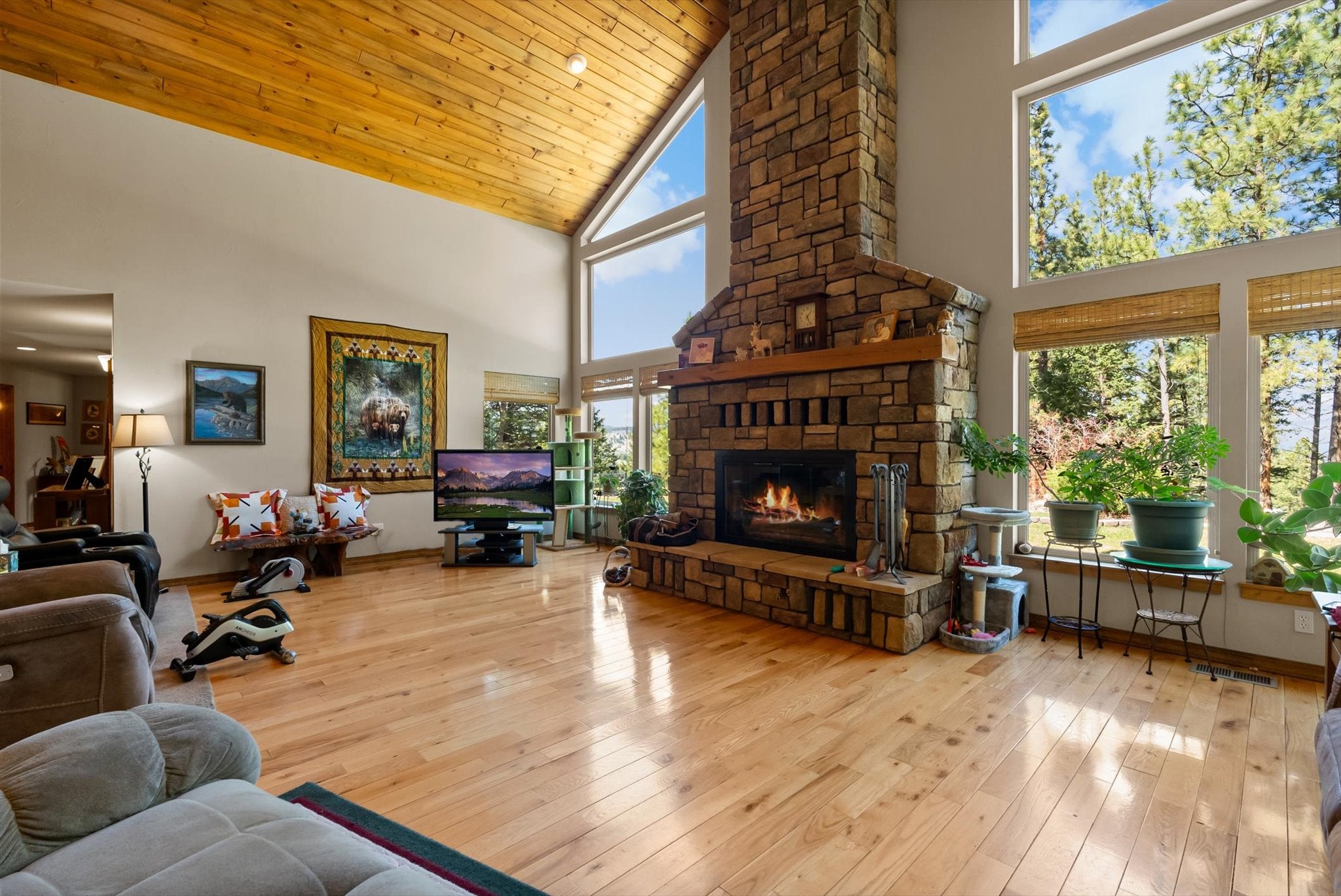 Kalispell, Montana, 59901, United States, 3 Bedrooms Bedrooms, ,3 BathroomsBathrooms,Residential,Active,1762816