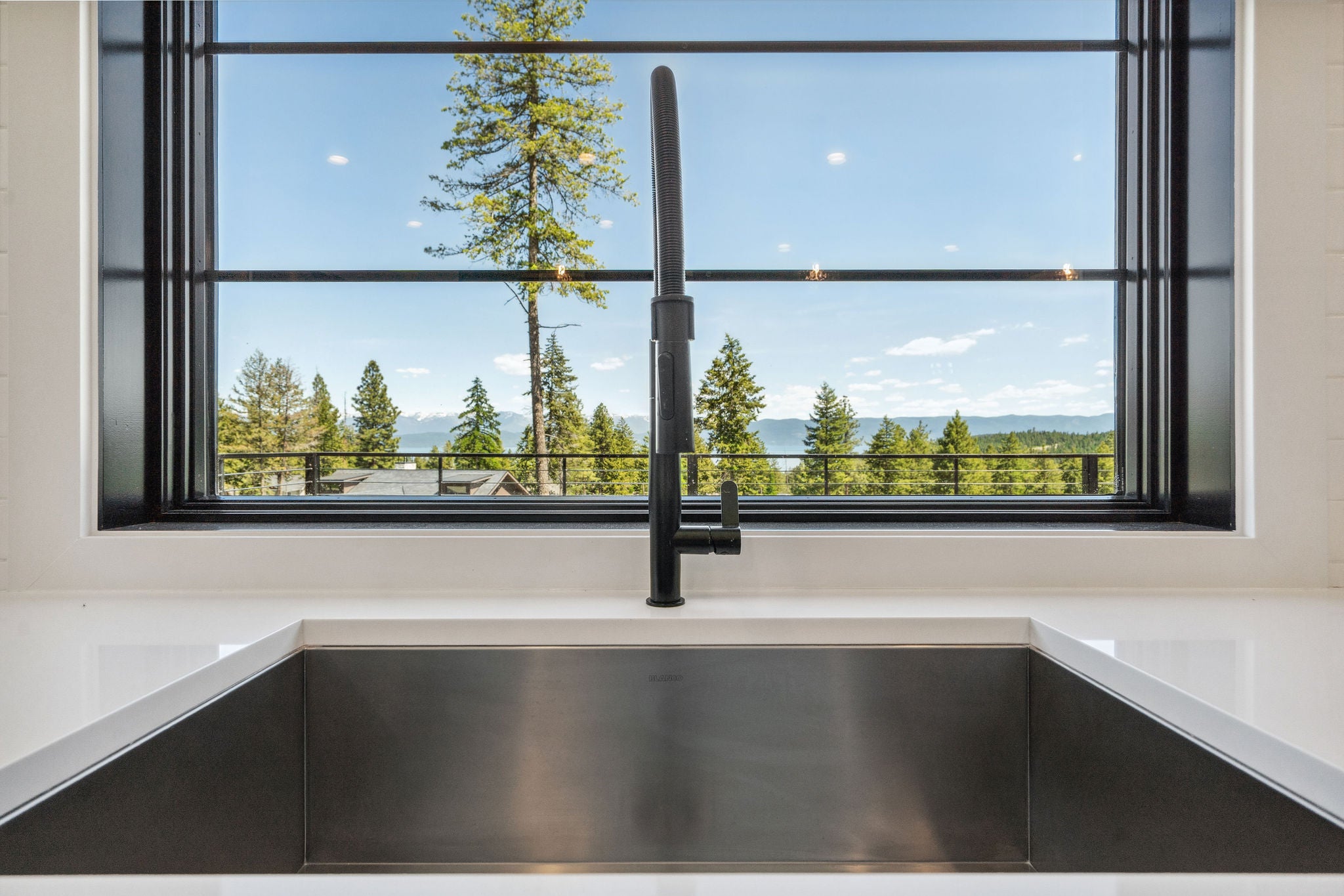 Lakeside, Montana, 59922, United States, 6 Bedrooms Bedrooms, ,5 BathroomsBathrooms,Residential,Active,1832319