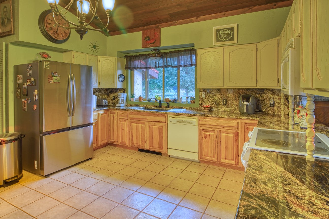 Corvallis, Montana, 59828, United States, 3 Bedrooms Bedrooms, ,2 BathroomsBathrooms,Residential,Active,1769348