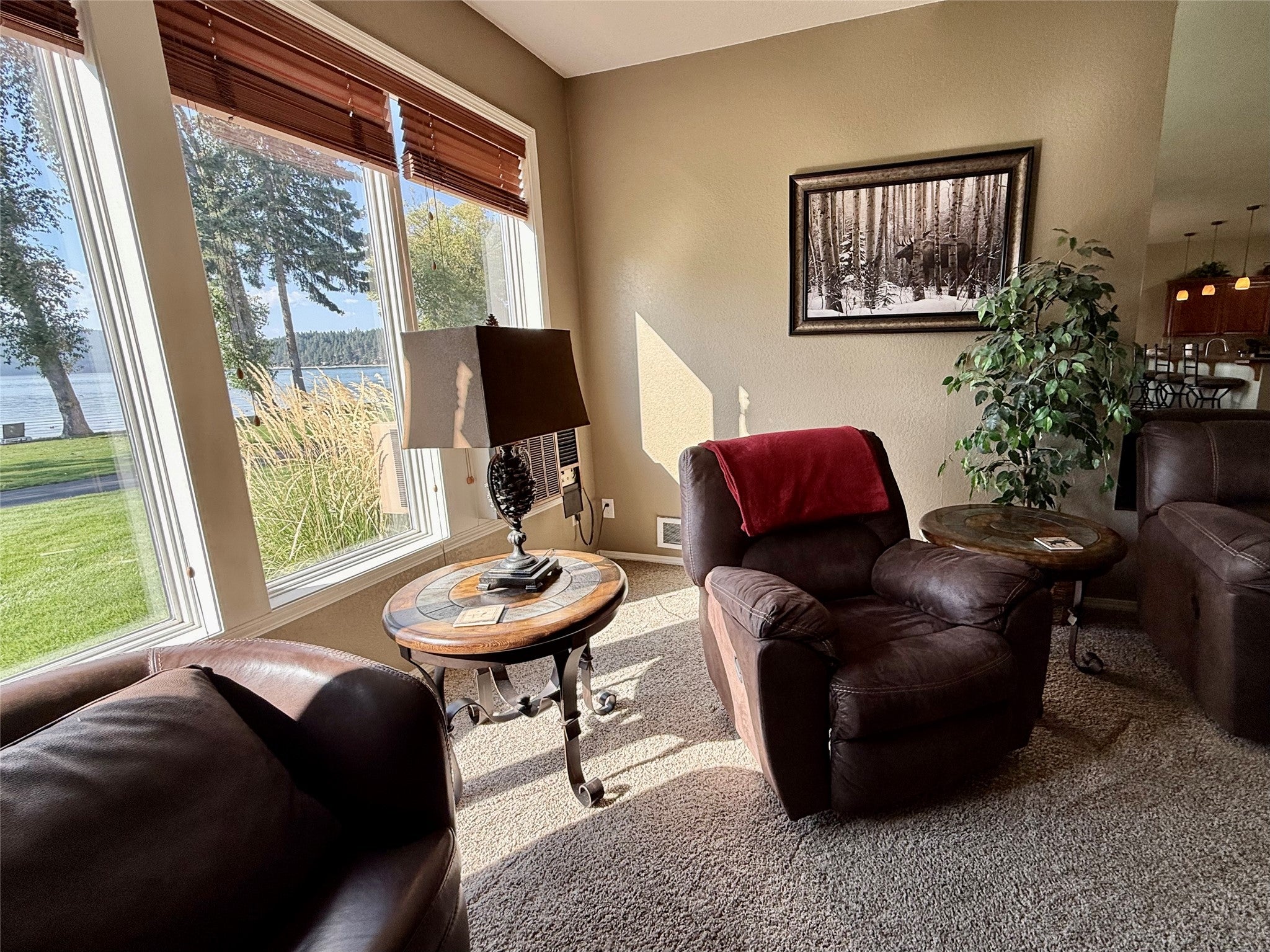 Whitefish, Montana, 59937, United States, 2 Bedrooms Bedrooms, ,2 BathroomsBathrooms,Residential,Active,1946322