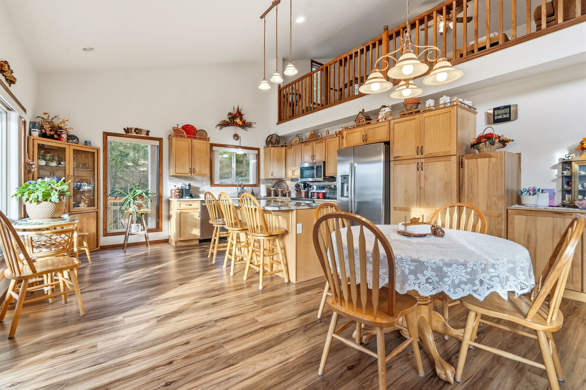 Somers, Montana, 59932, United States, 4 Bedrooms Bedrooms, ,4 BathroomsBathrooms,Residential,Active,2009840