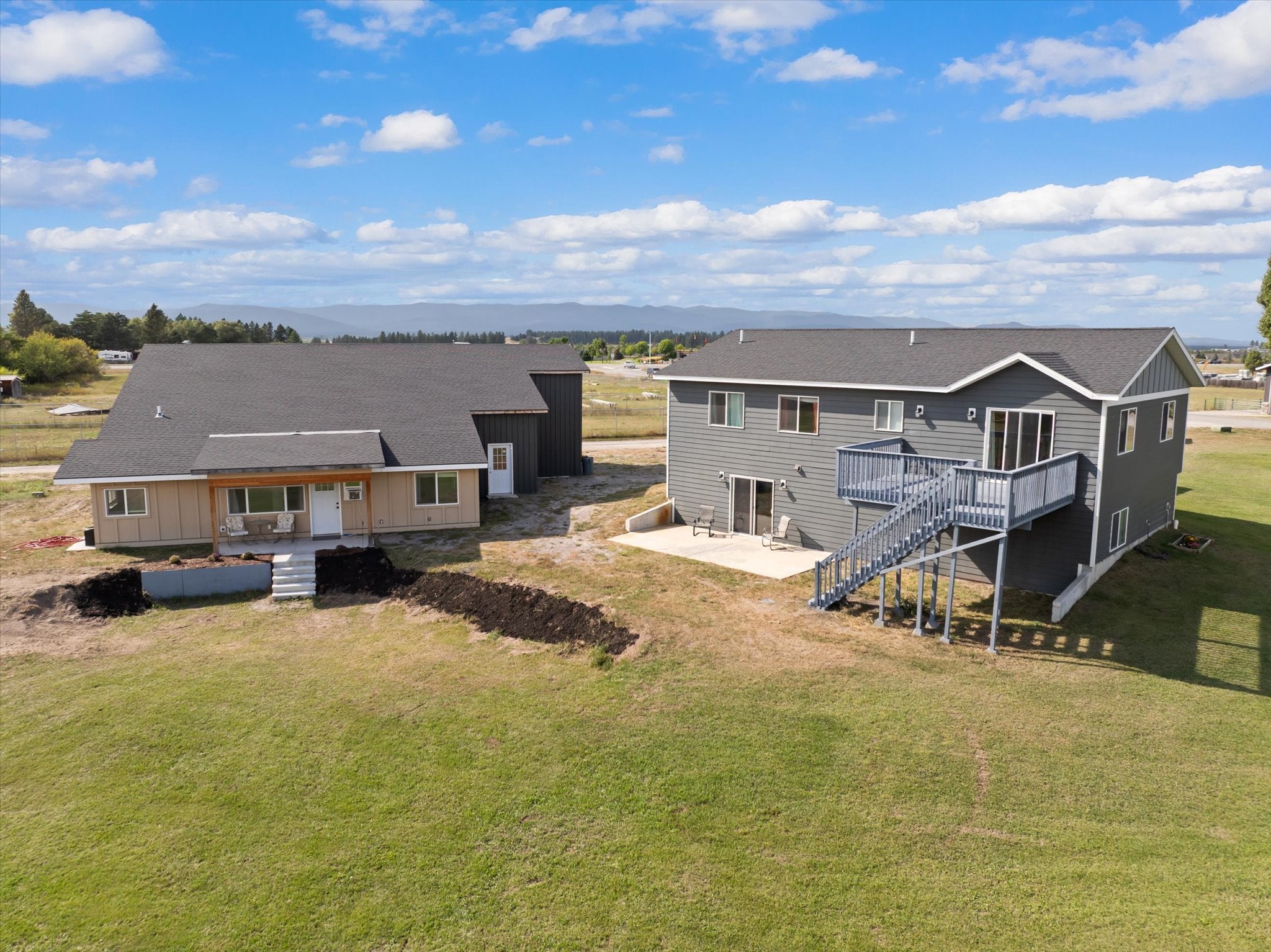 Kalispell, Montana, 59901, United States, 5 Bedrooms Bedrooms, ,3 BathroomsBathrooms,Residential,Active,1945088